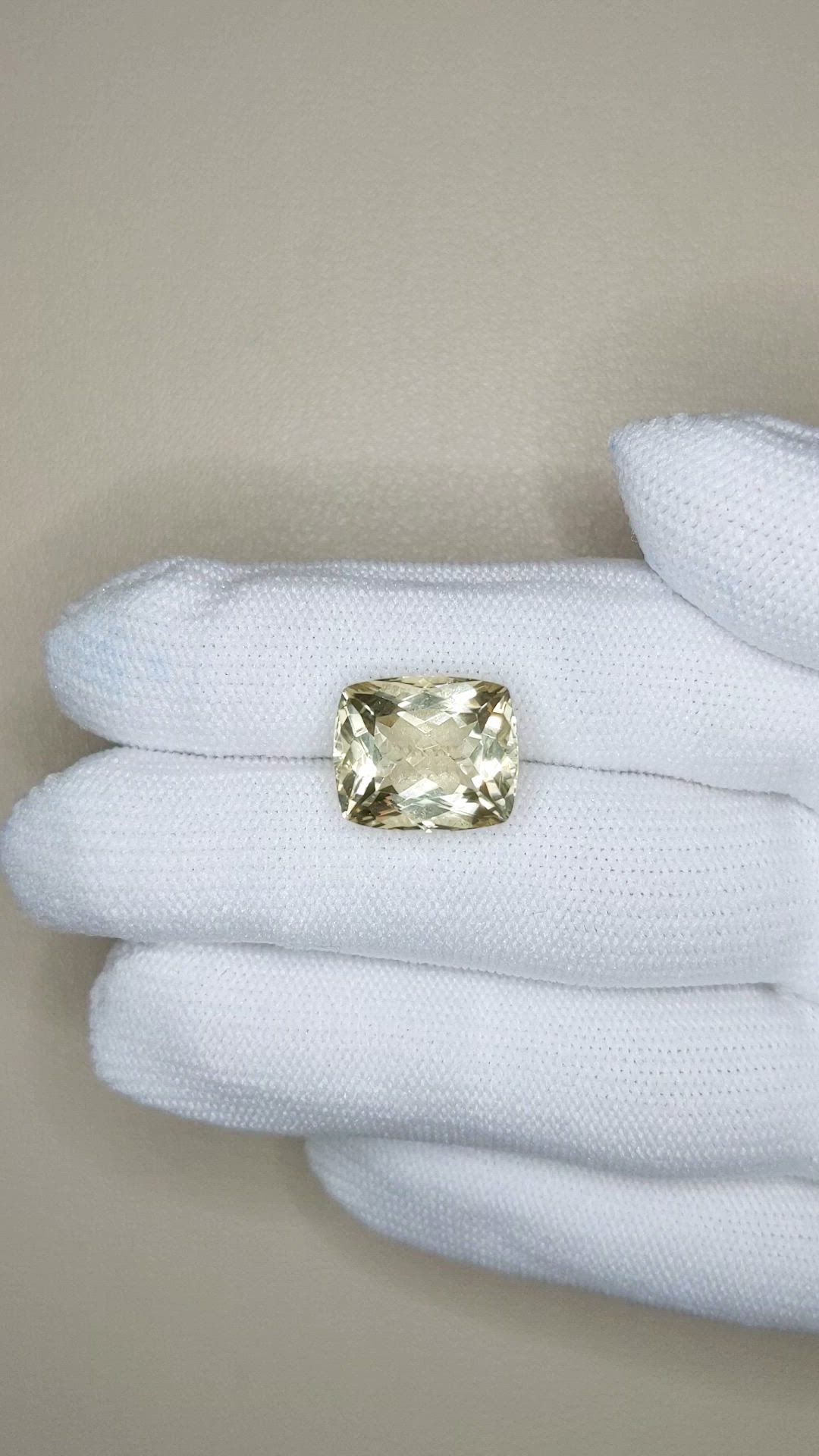 9.00 Ct. Yellow Scapolite from Ceylon (Sri Lanka) Size Video