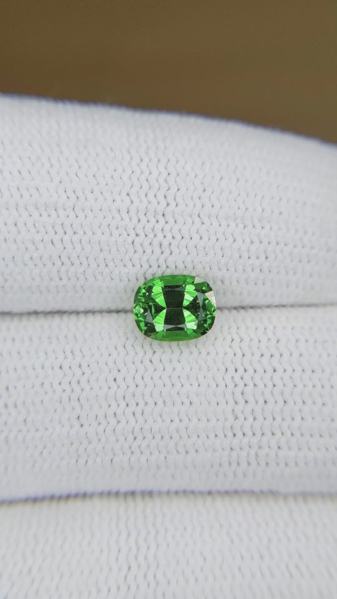 1.28 Ct. Tsavorite Garnet from Tanzania Size Video