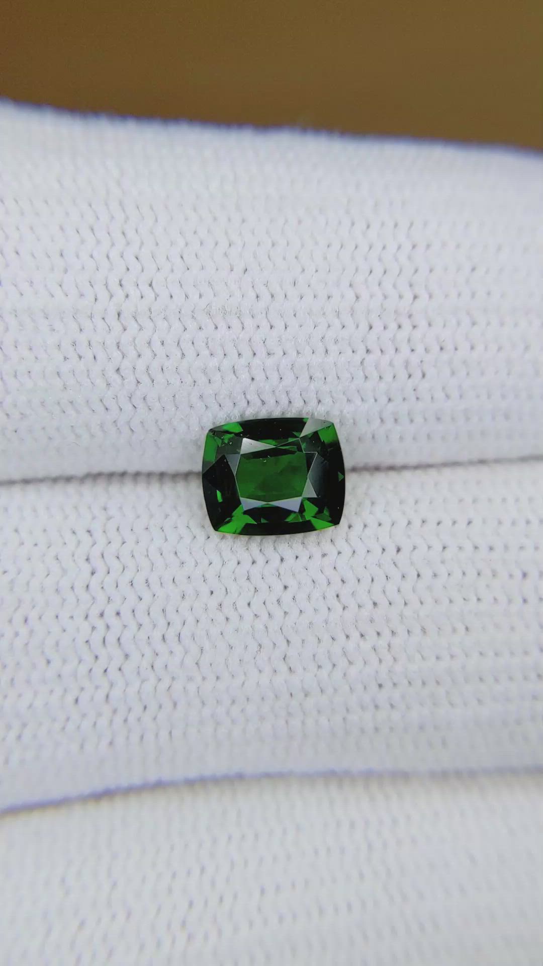 1.40 Ct. Tsavorite Garnet from Tanzania Size Video