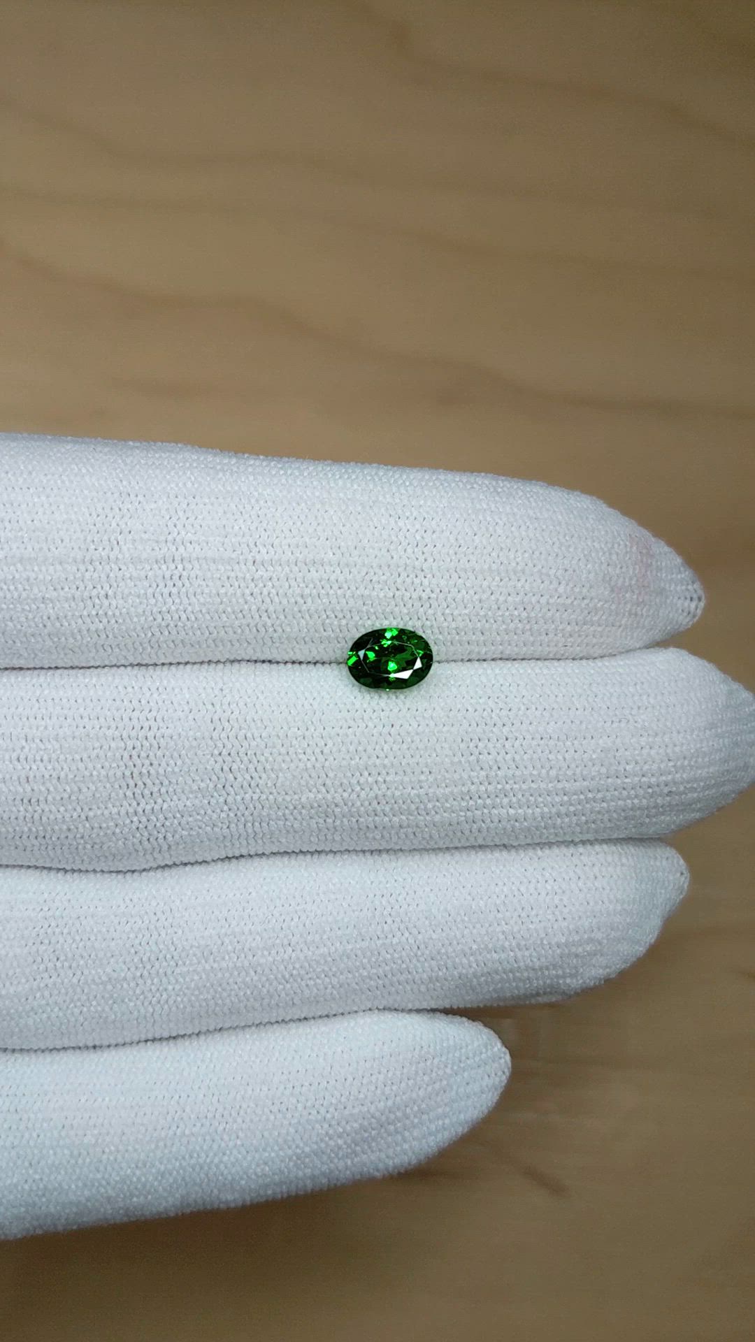 1.16 Ct. Tsavorite Garnet from Tanzania Size Video