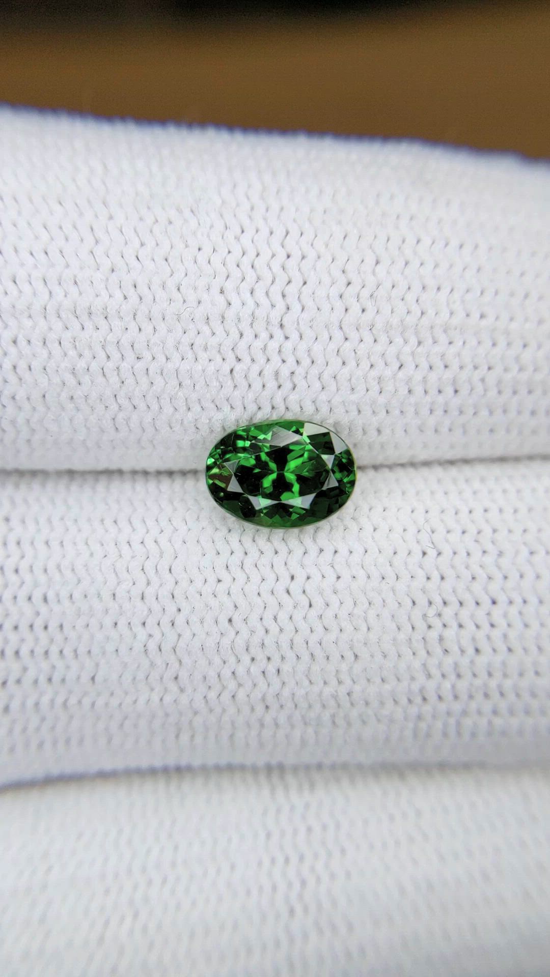 1.38 Ct. Tsavorite Garnet from Tanzania Size Video