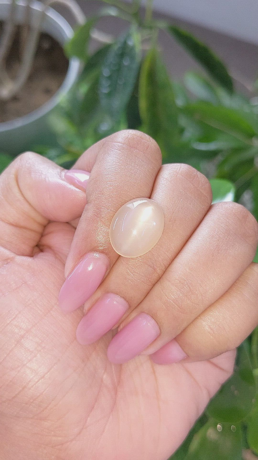 8.83 Ct. Peach Cabochon Moonstone from Ceylon (Sri Lanka) Size Video