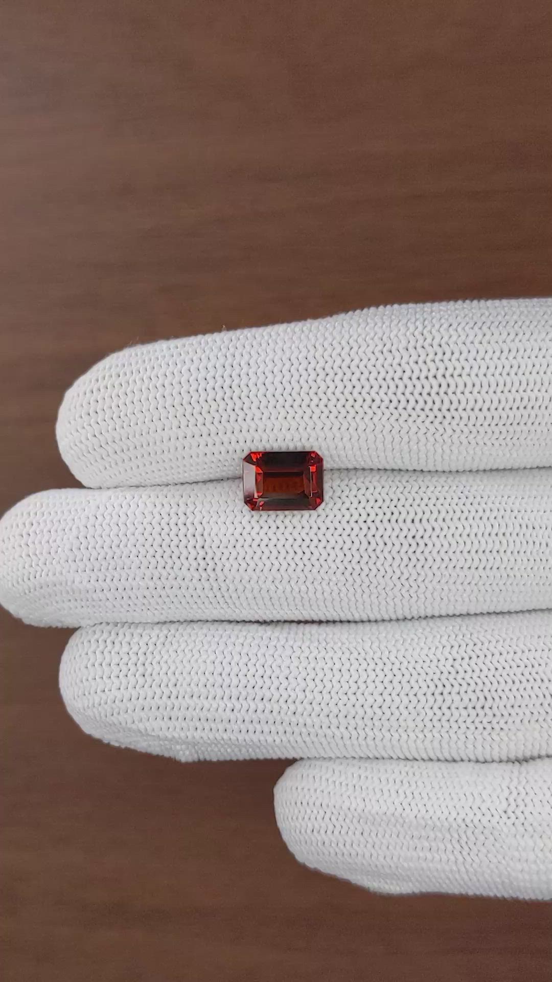 3.40 Ct. Orangish Red Garnet from Ceylon (Sri Lanka) Size Video