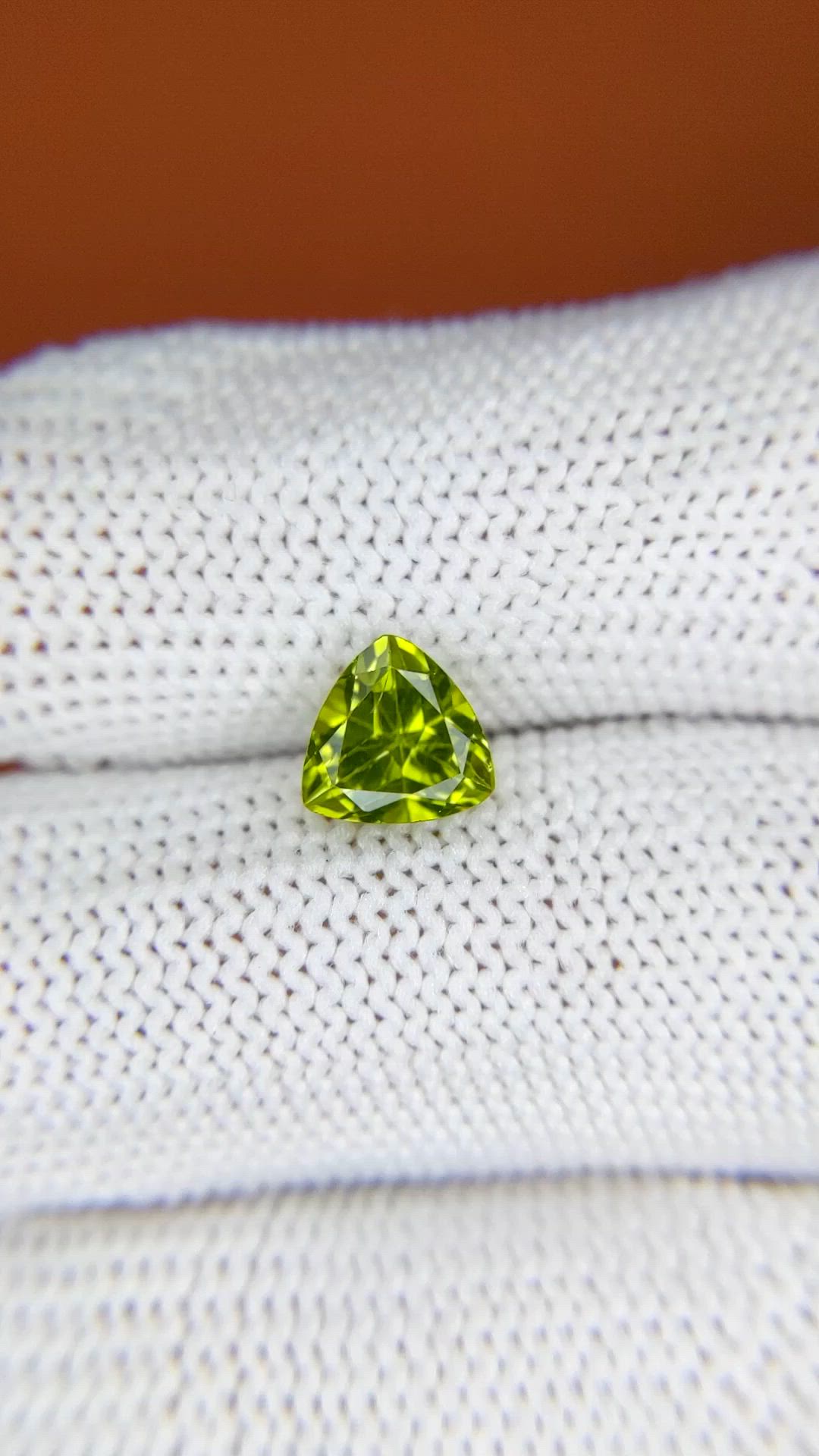 1.52 Ct. Yellowish Green Peridot from Pakistan Size Video