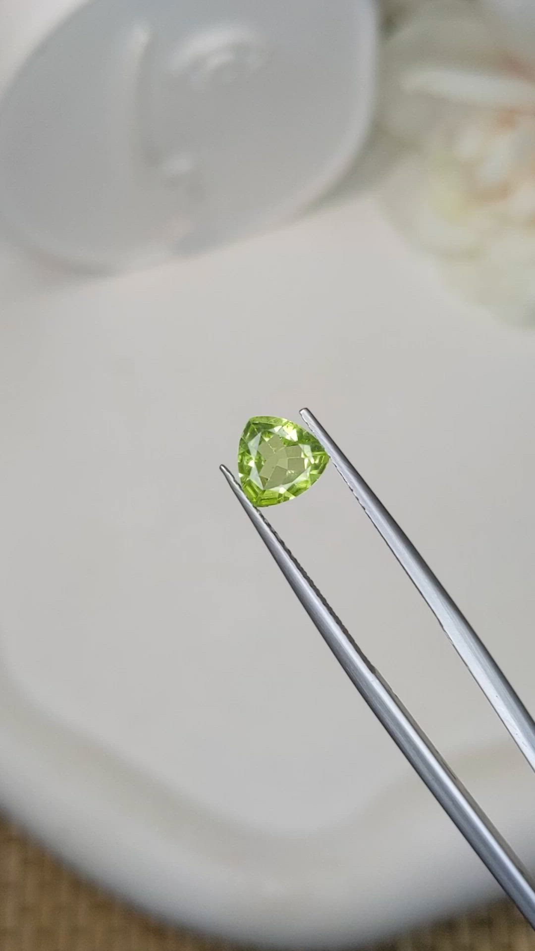 1.03 Ct. Yellowish Green Peridot from Pakistan Size Video