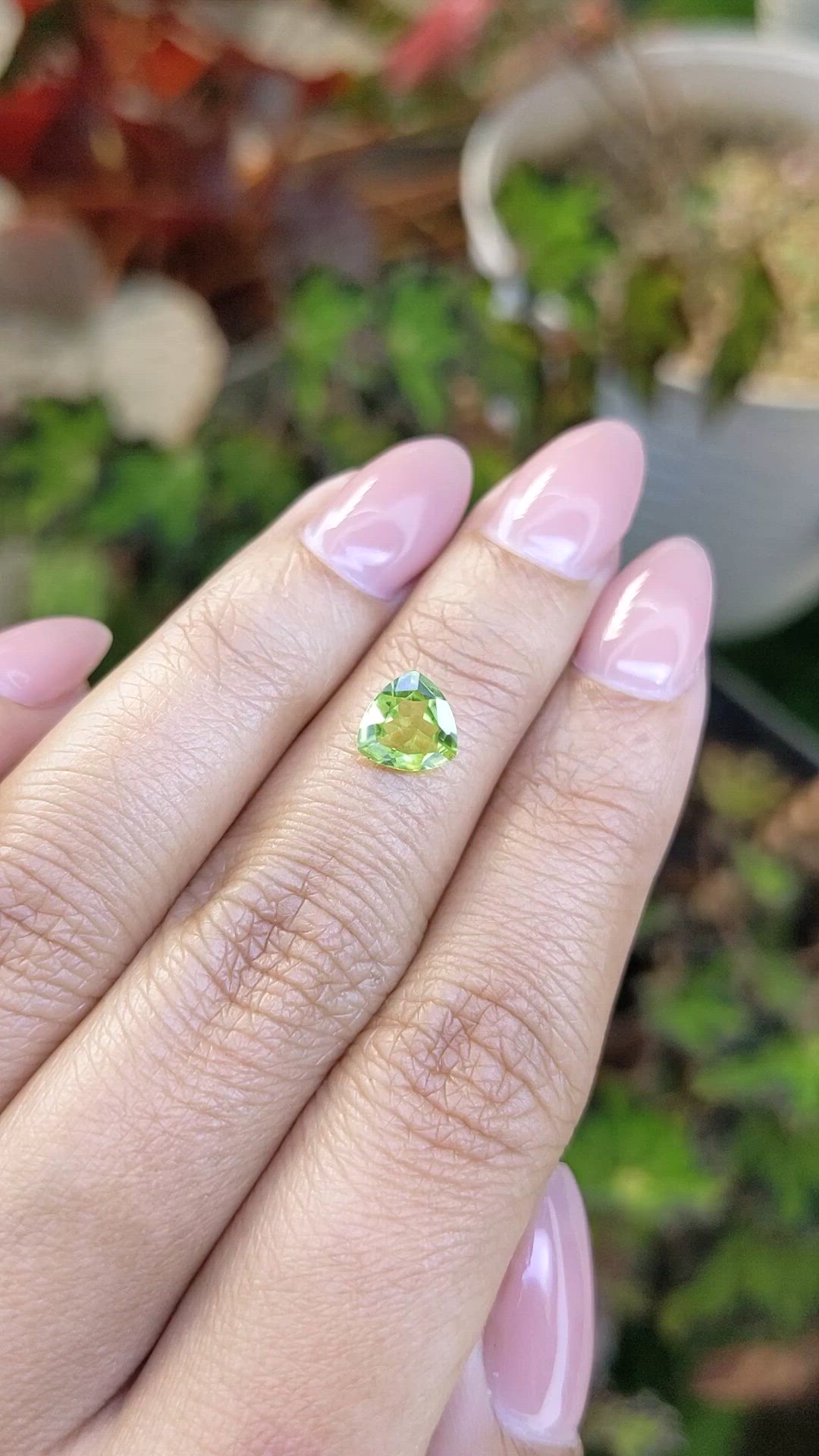 1.03 Ct. Yellowish Green Peridot from Pakistan Size Video