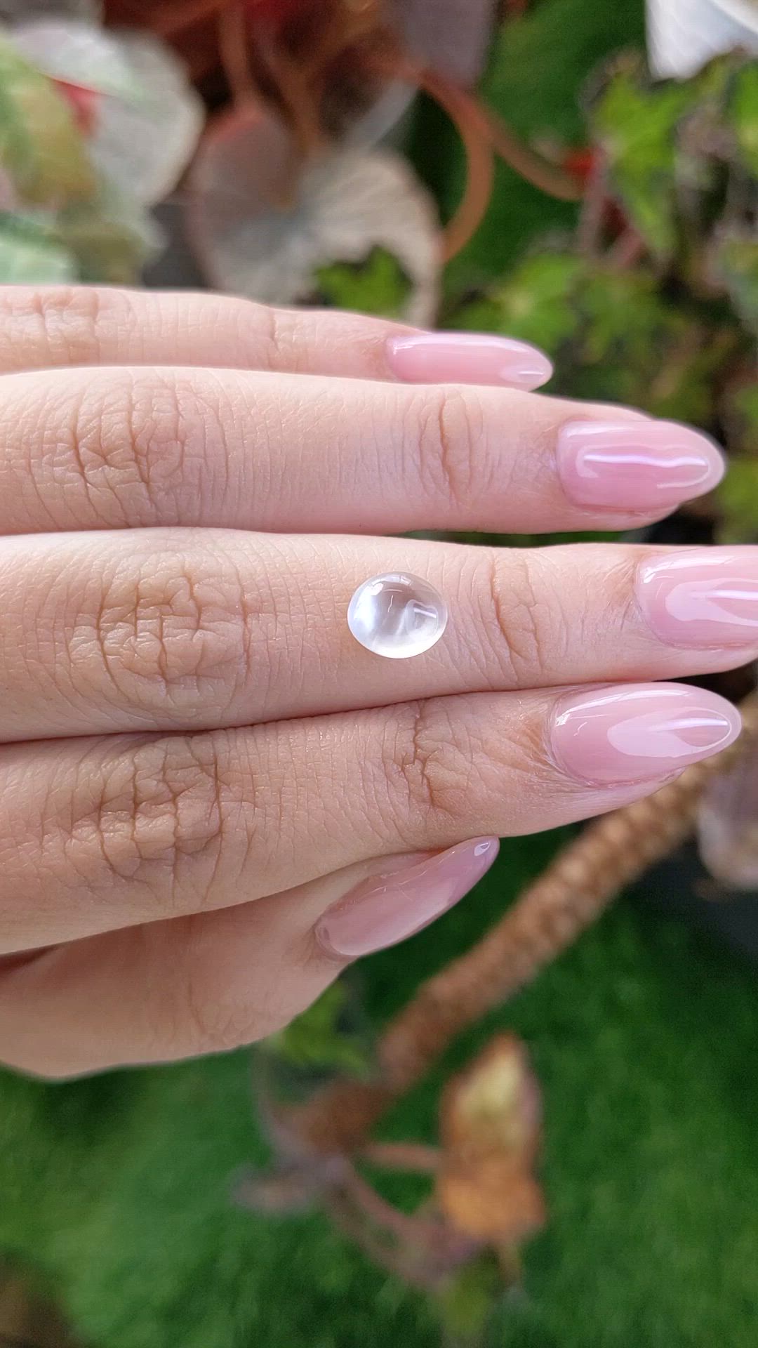 1.22 Ct. White Cabochon Moonstone from Ceylon (Sri Lanka) Size Video