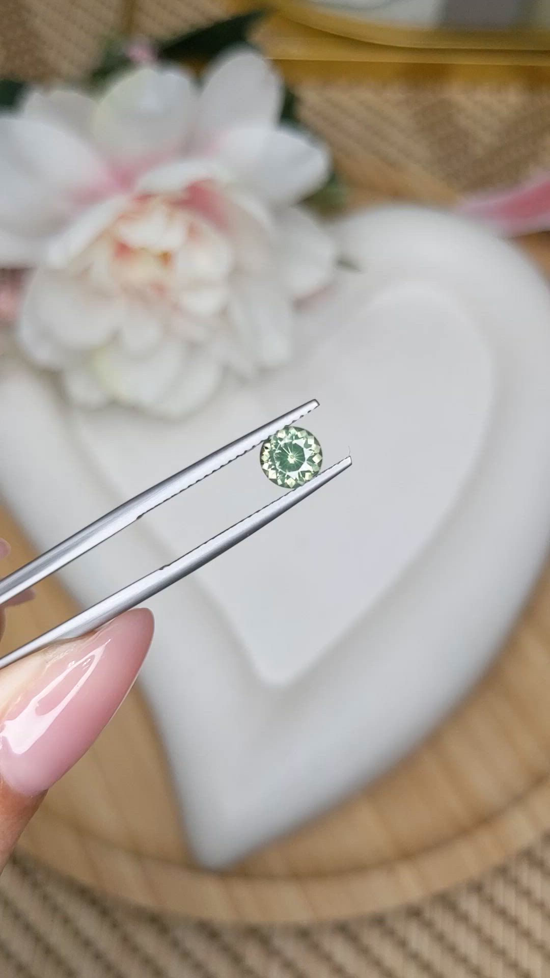 1.00 Ct. Green Zircon from Ceylon (Sri Lanka) Size Video