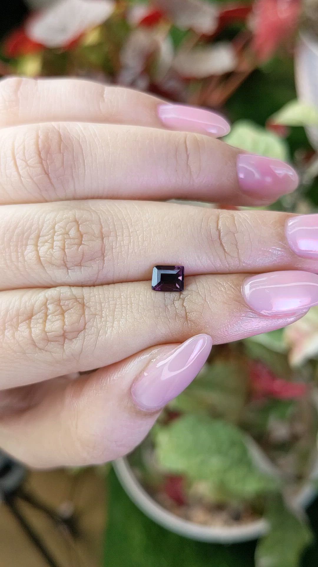 0.83 Ct. Pinkish Purple Spinel from Ceylon (Sri Lanka) Size Video