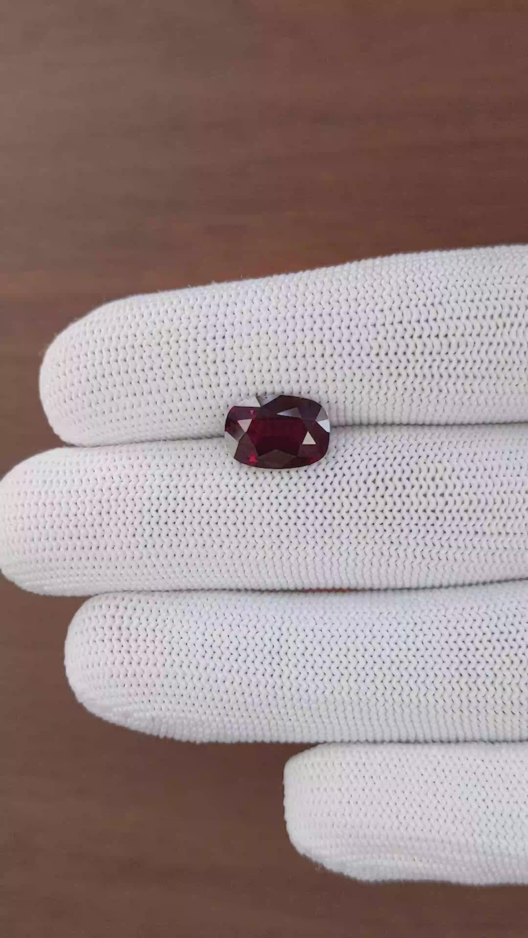 4.05 Ct. Red Garnet from Ceylon (Sri Lanka) Size Video