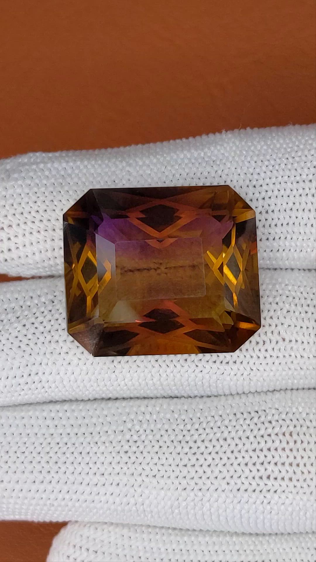 41.23 Ct. Bi Color Ametrine from Brazil Size Video