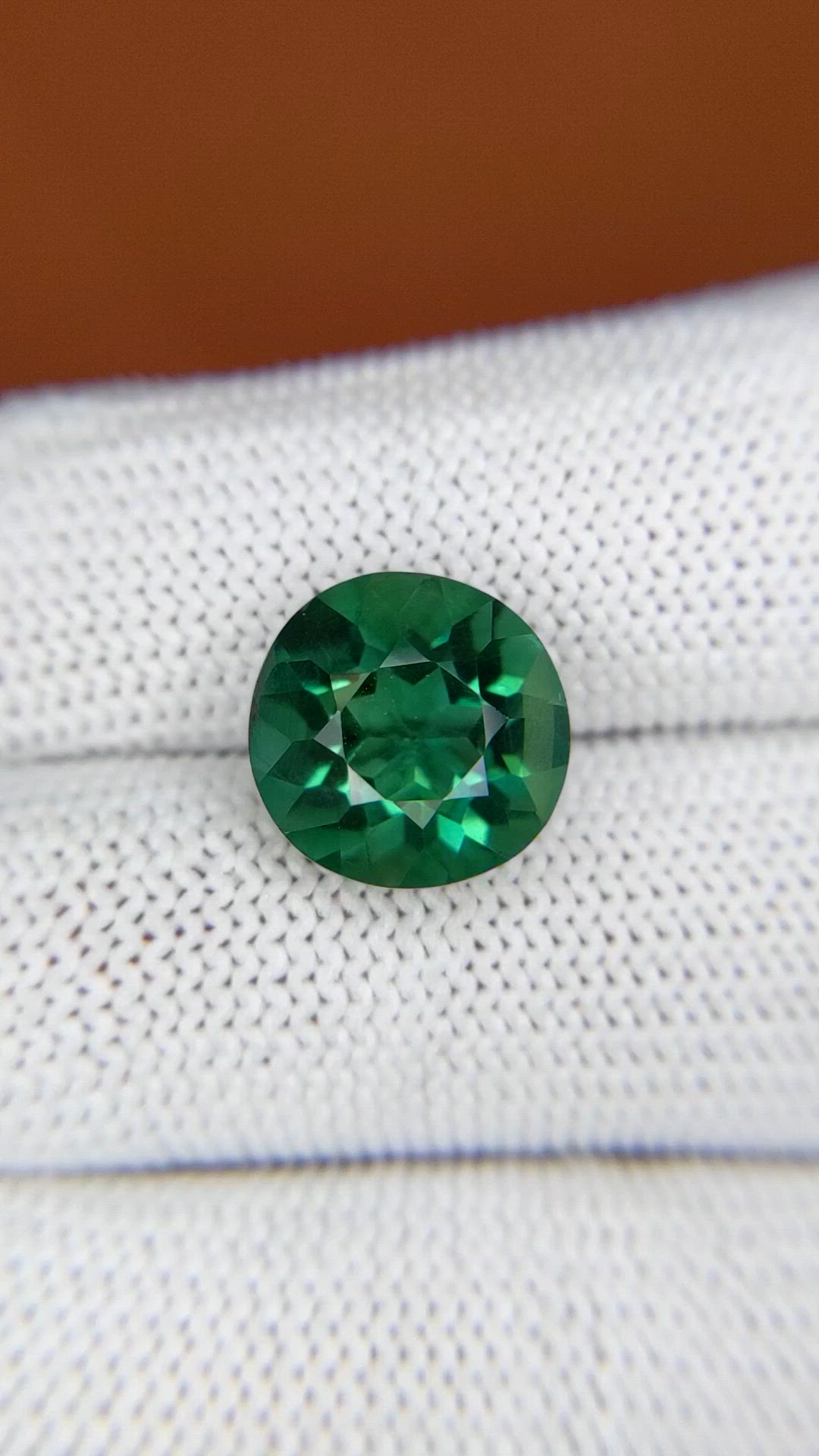 5.06 Ct. Bluish Green Prasiolite from Brazil Size Video