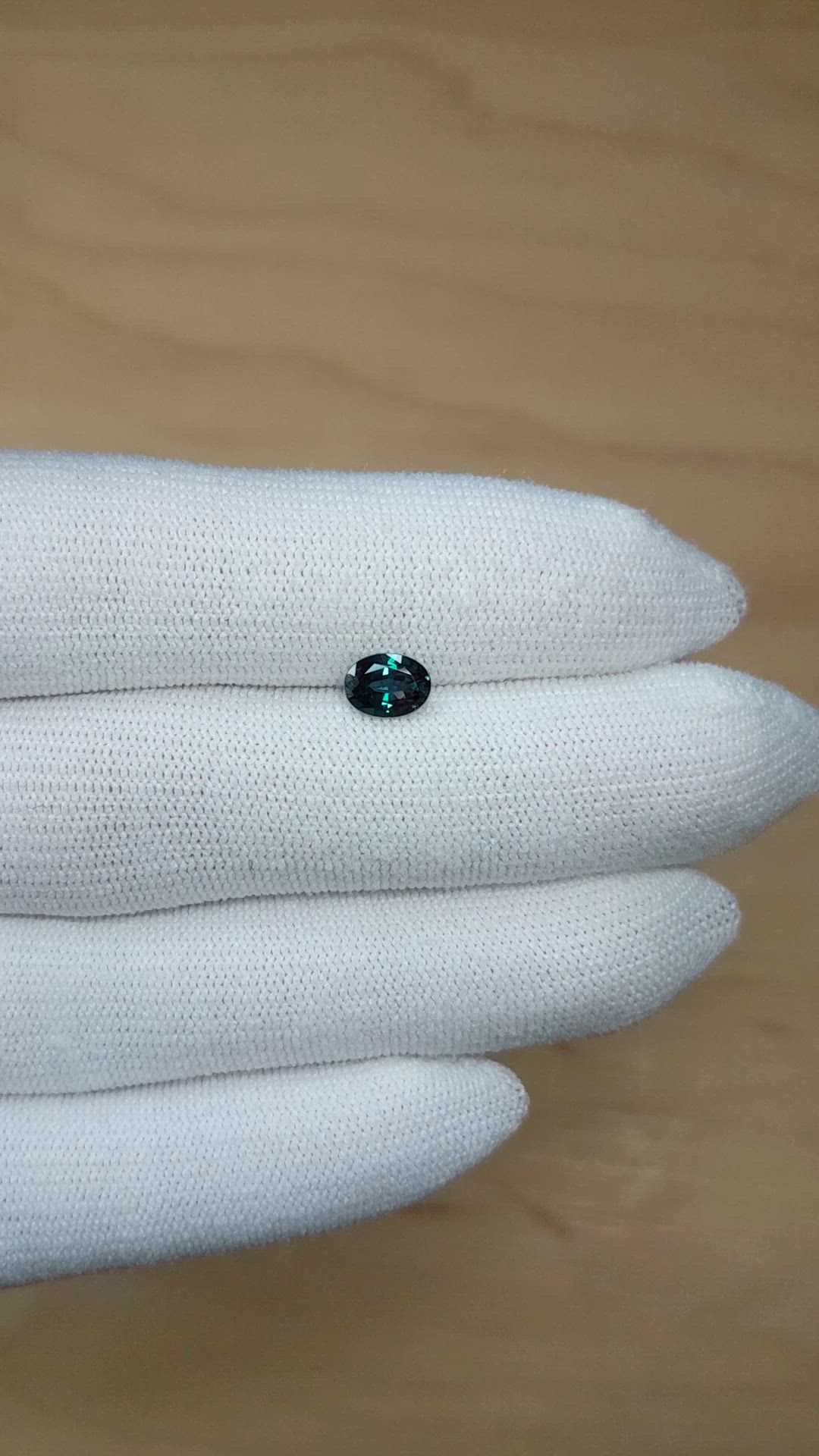 0.84 Ct. Alexandrite from Brazil Size Video