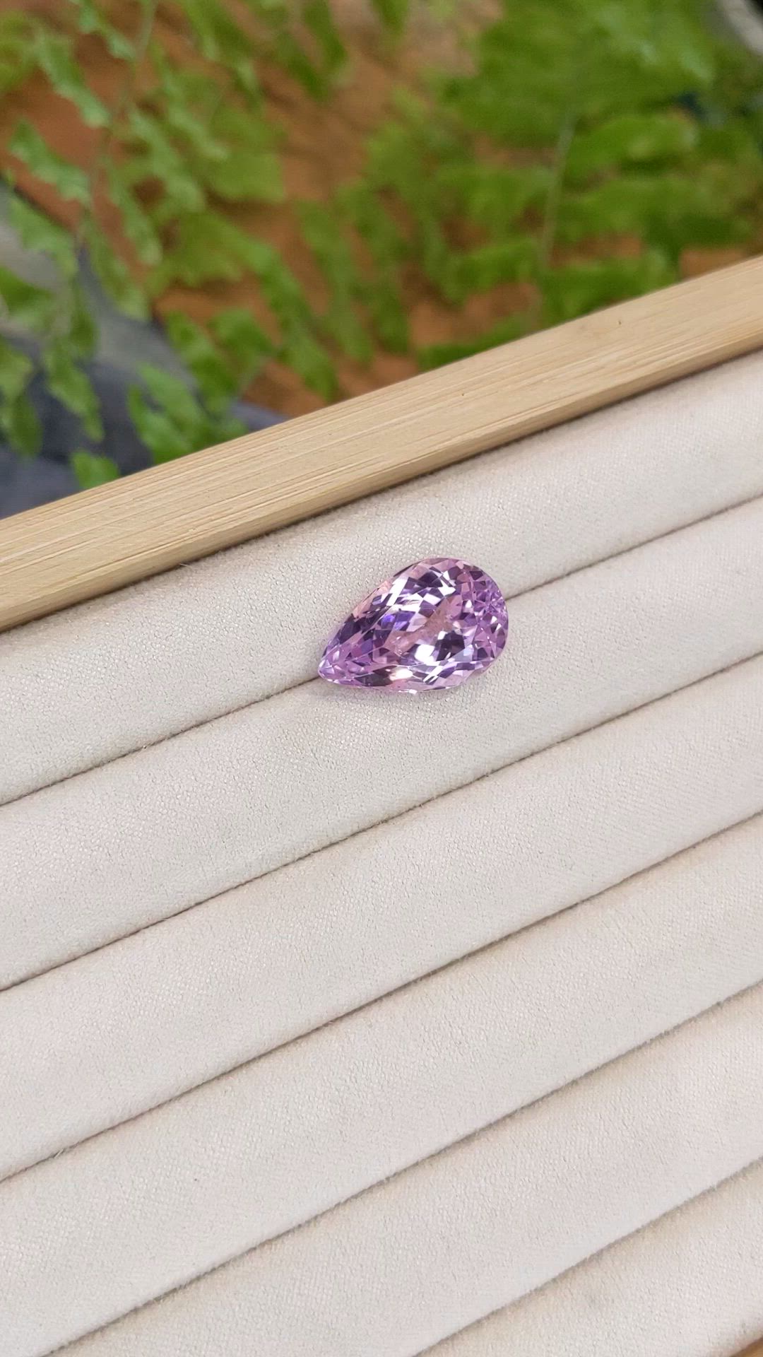 15.24 Ct. Pink Kunzite from Afghanistan Size Video