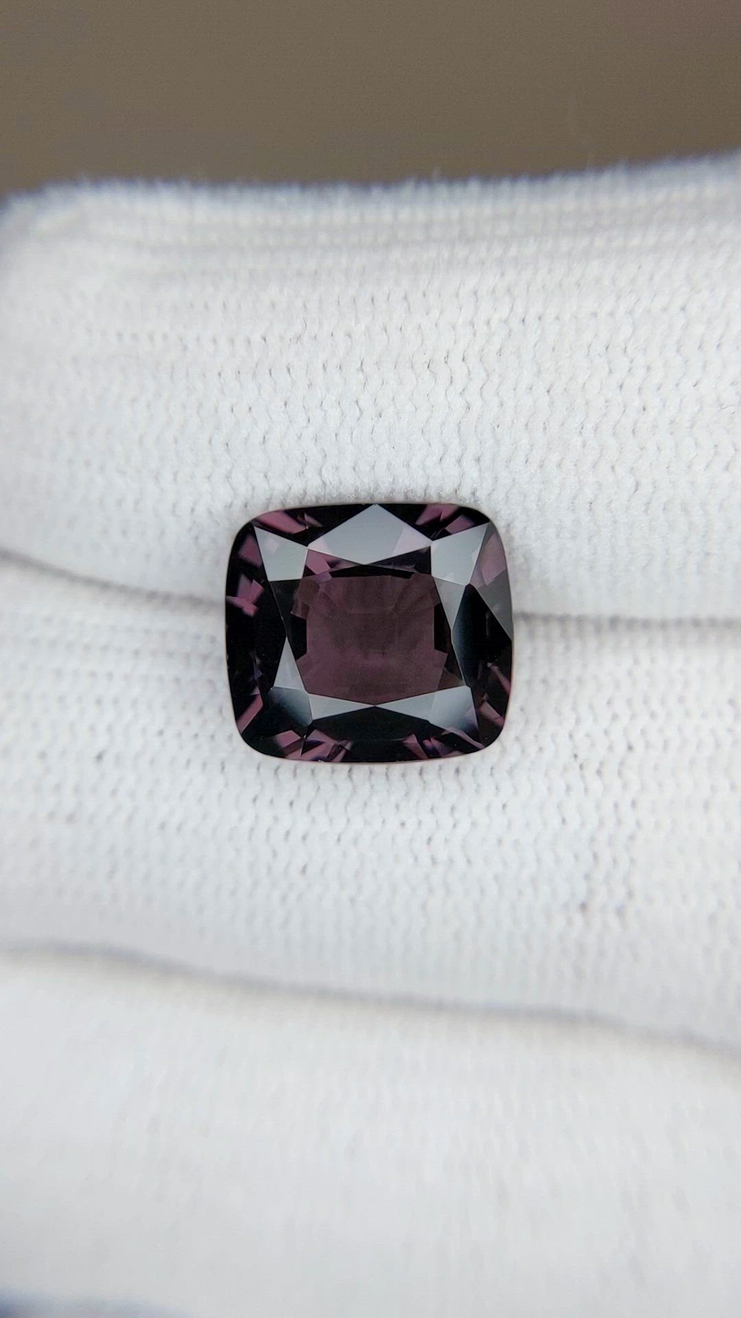6.06 Ct. Pinkish Purple Spinel from Burma (Myanmar) Size Video