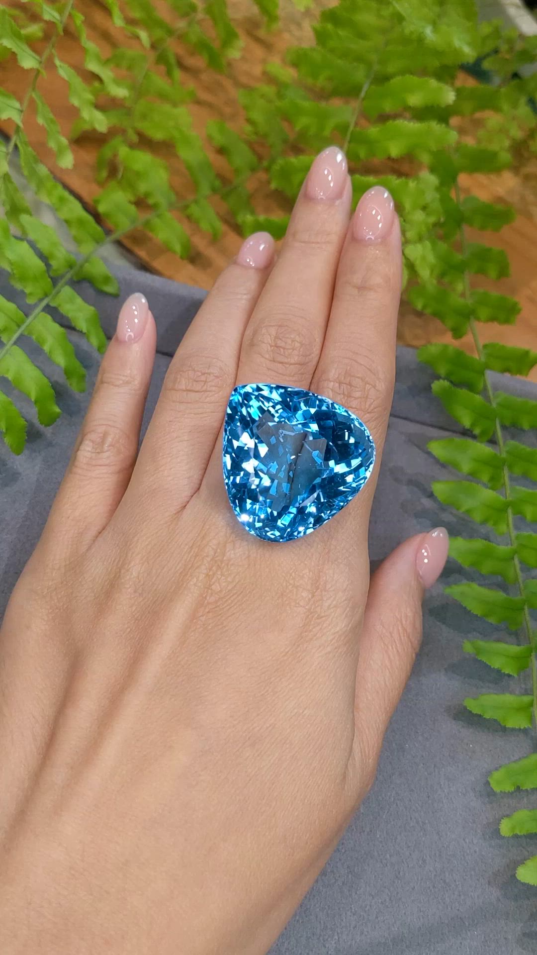 115.83 Ct. Swiss Blue Topaz from Brazil Size Video