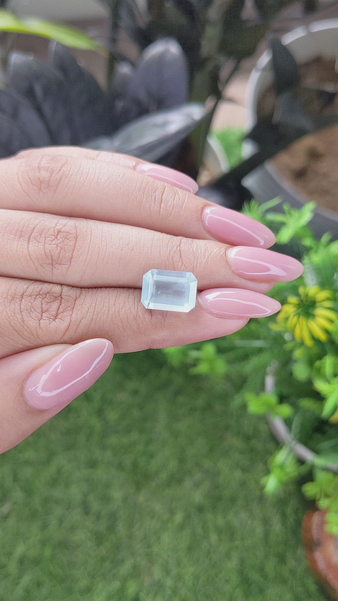 4.03 Ct. Blue Aquamarine from Madagascar Size Video