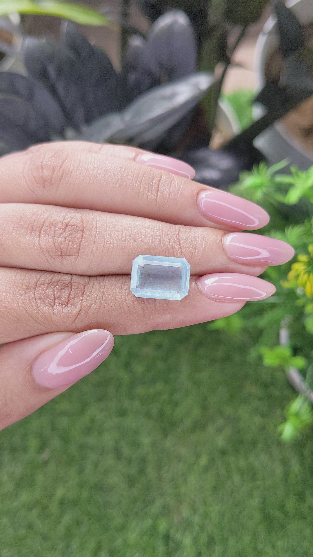 5.16 Ct. Blue Aquamarine from Madagascar Size Video