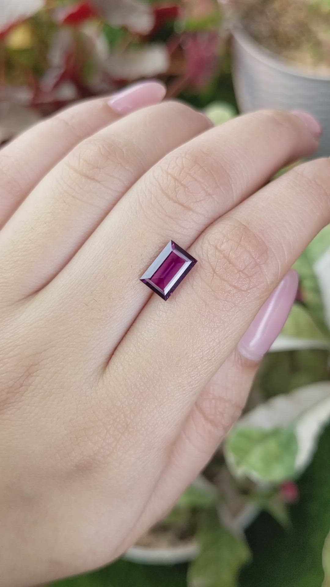 2.16 Ct. Pinkish Purple Spinel from Ceylon (Sri Lanka) Size Video