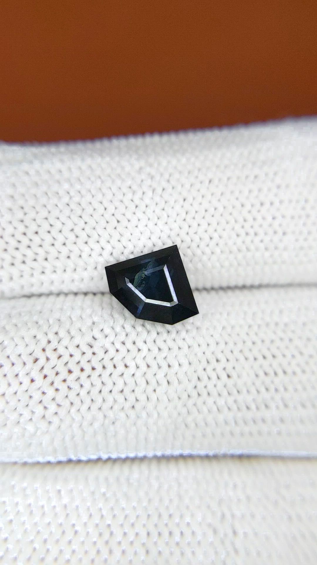 2.14 Ct. Greenish Blue Spinel from Ceylon (Sri Lanka) Size Video