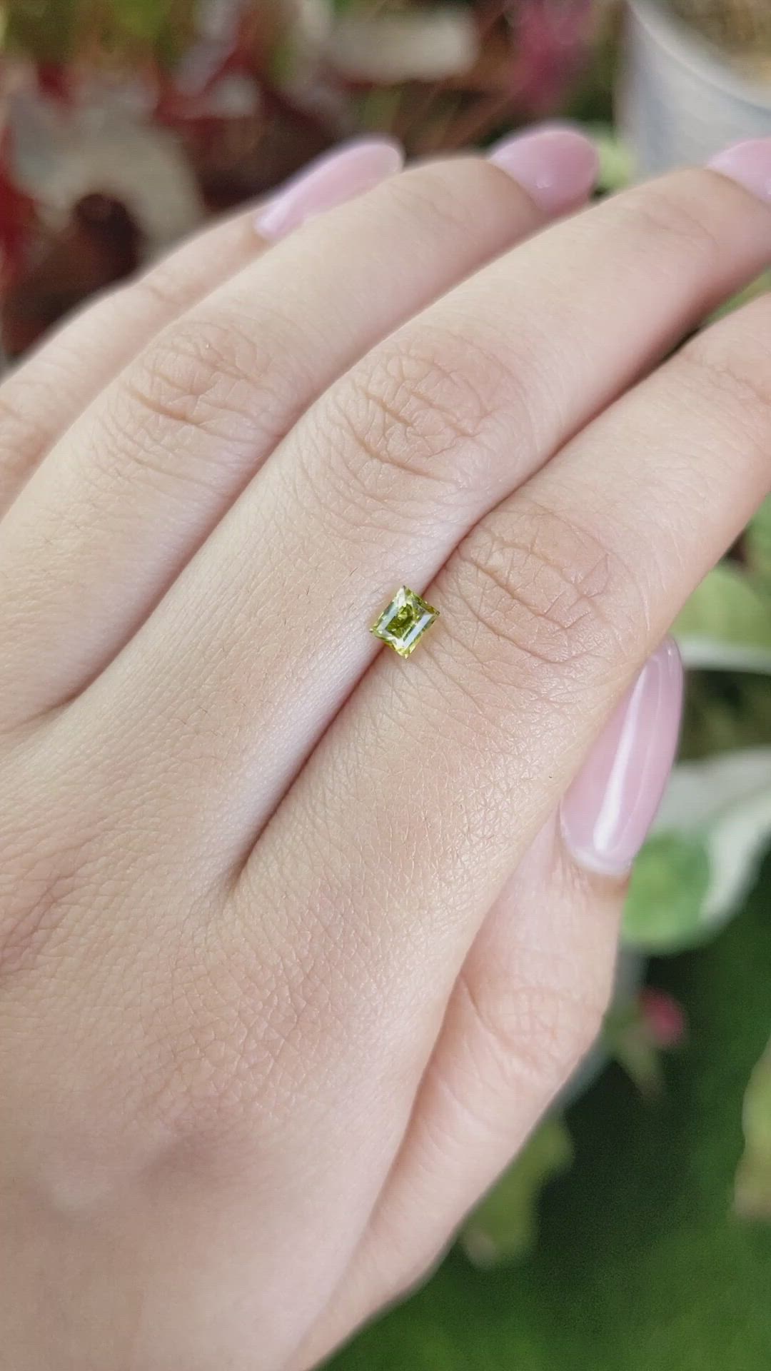 0.49 Ct. Greenish Yellow Chrysoberyl from Ceylon (Sri Lanka) Size Video