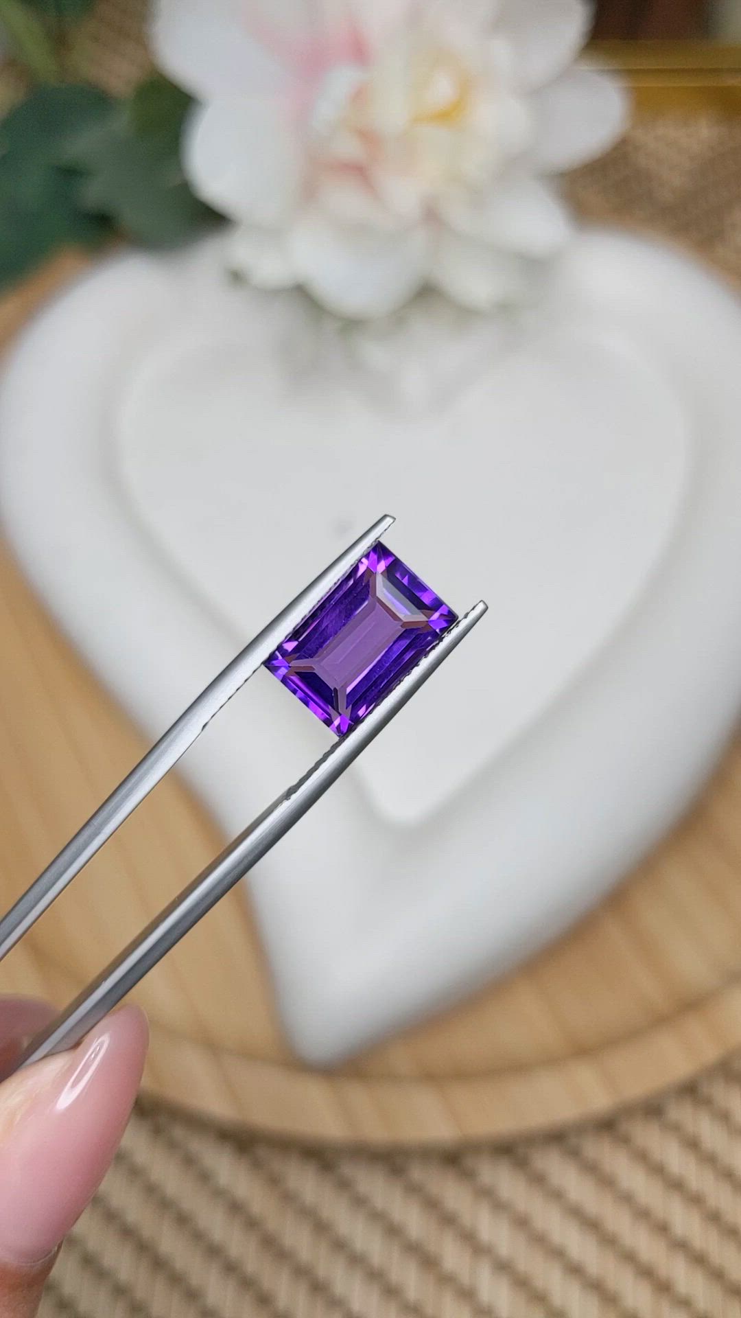 4.02 Ct. Purple Amethyst from Ceylon (Sri Lanka) Size Video
