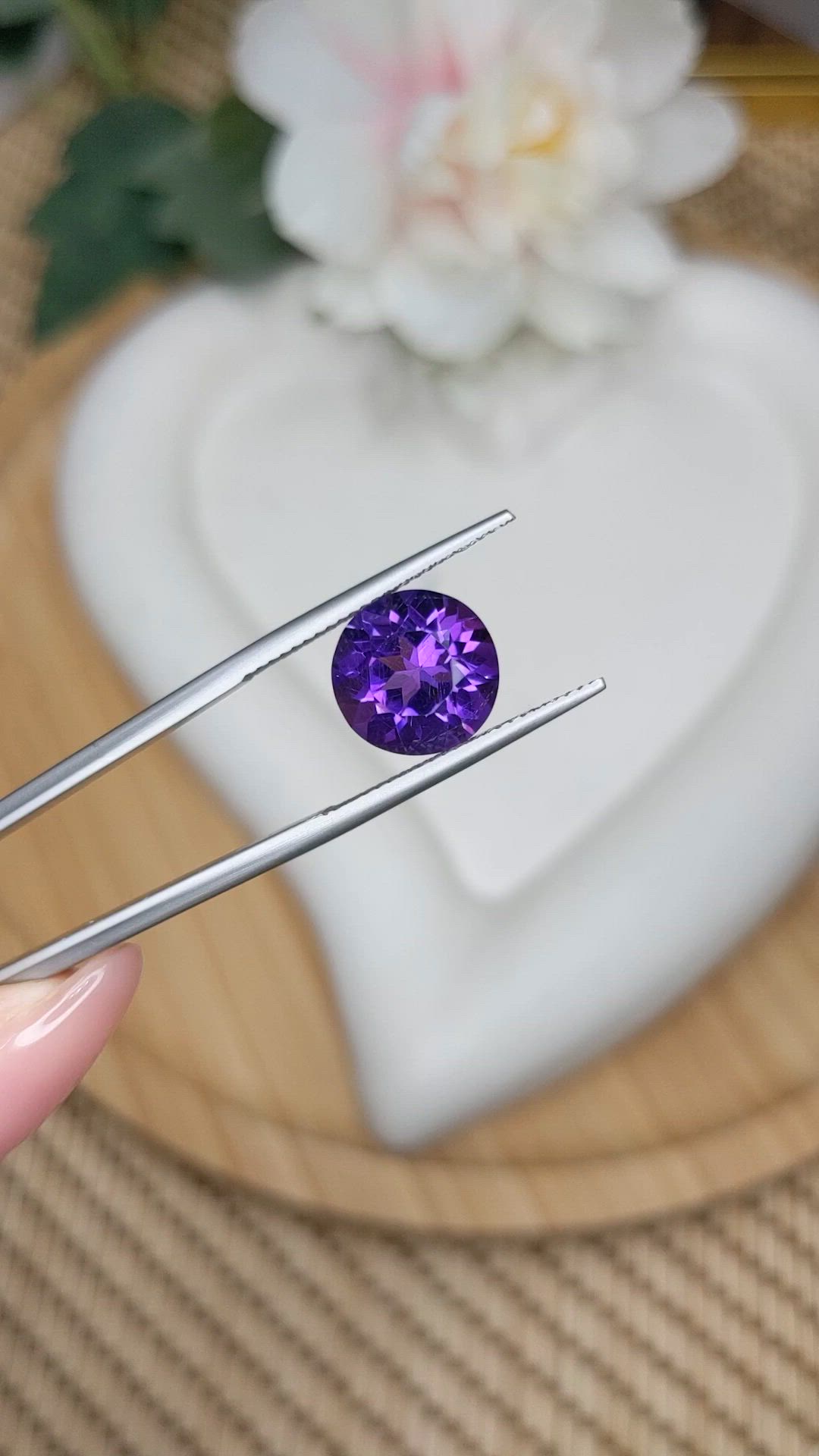 3.90 Ct. Purple Amethyst from Ceylon (Sri Lanka) Size Video