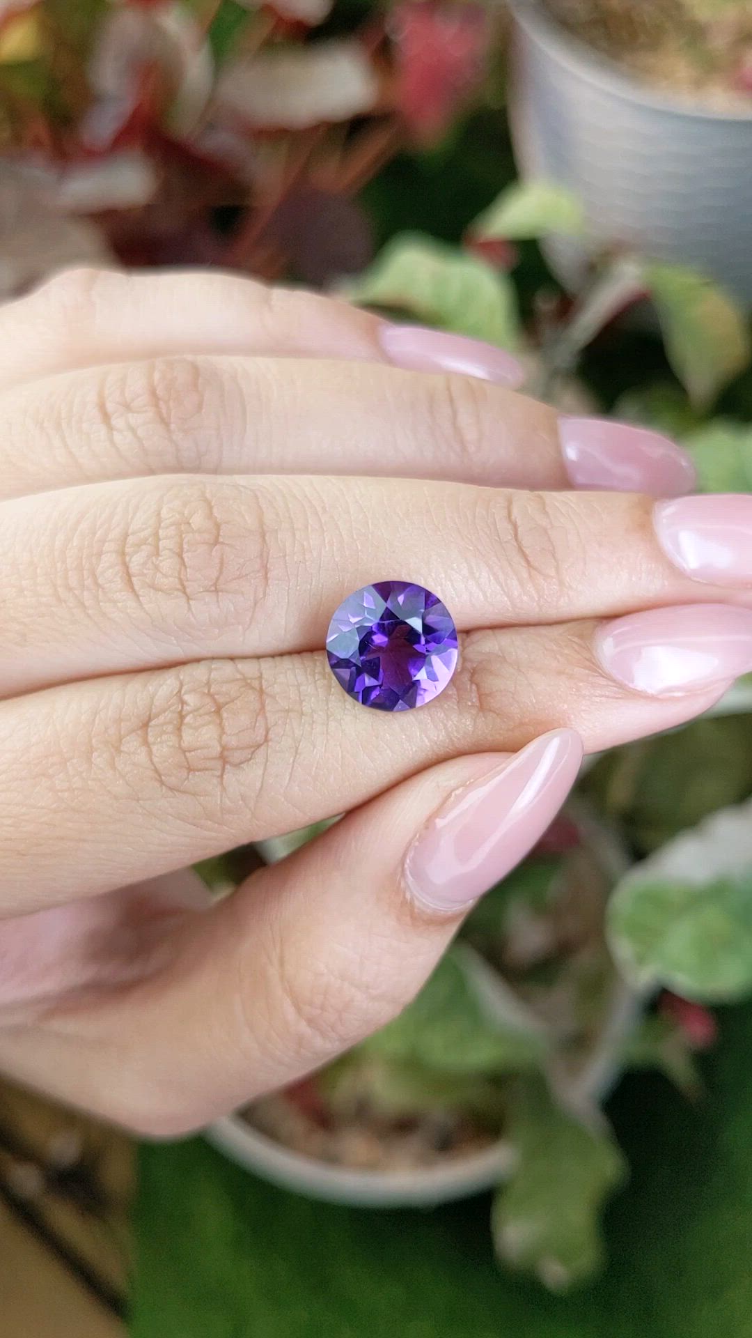 3.90 Ct. Purple Amethyst from Ceylon (Sri Lanka) Size Video