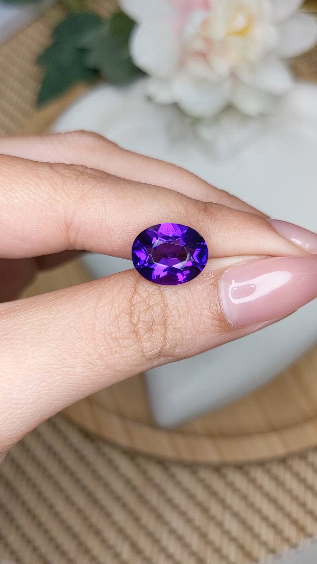 4.65 Ct. Purple Amethyst from Ceylon (Sri Lanka) Size Video