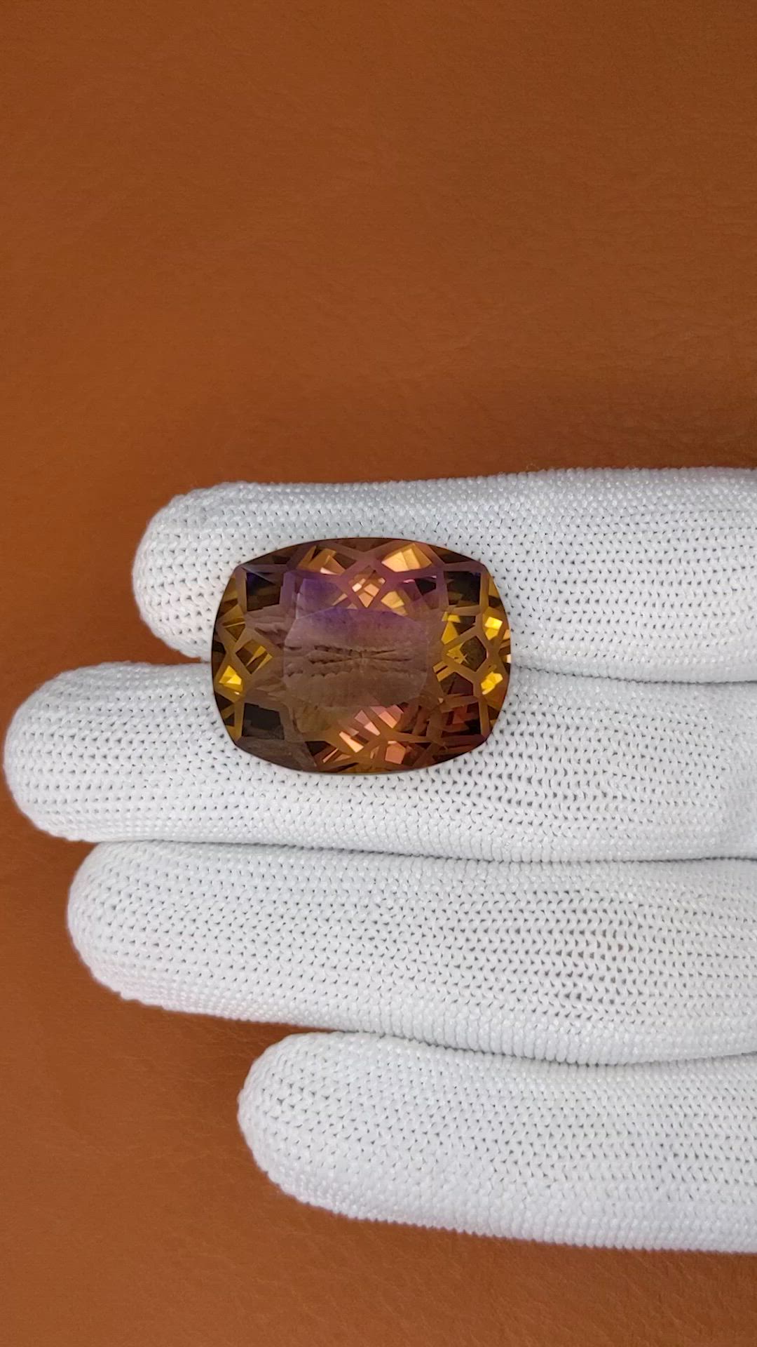 33.46 Ct. Bi Color Ametrine from Brazil Size Video