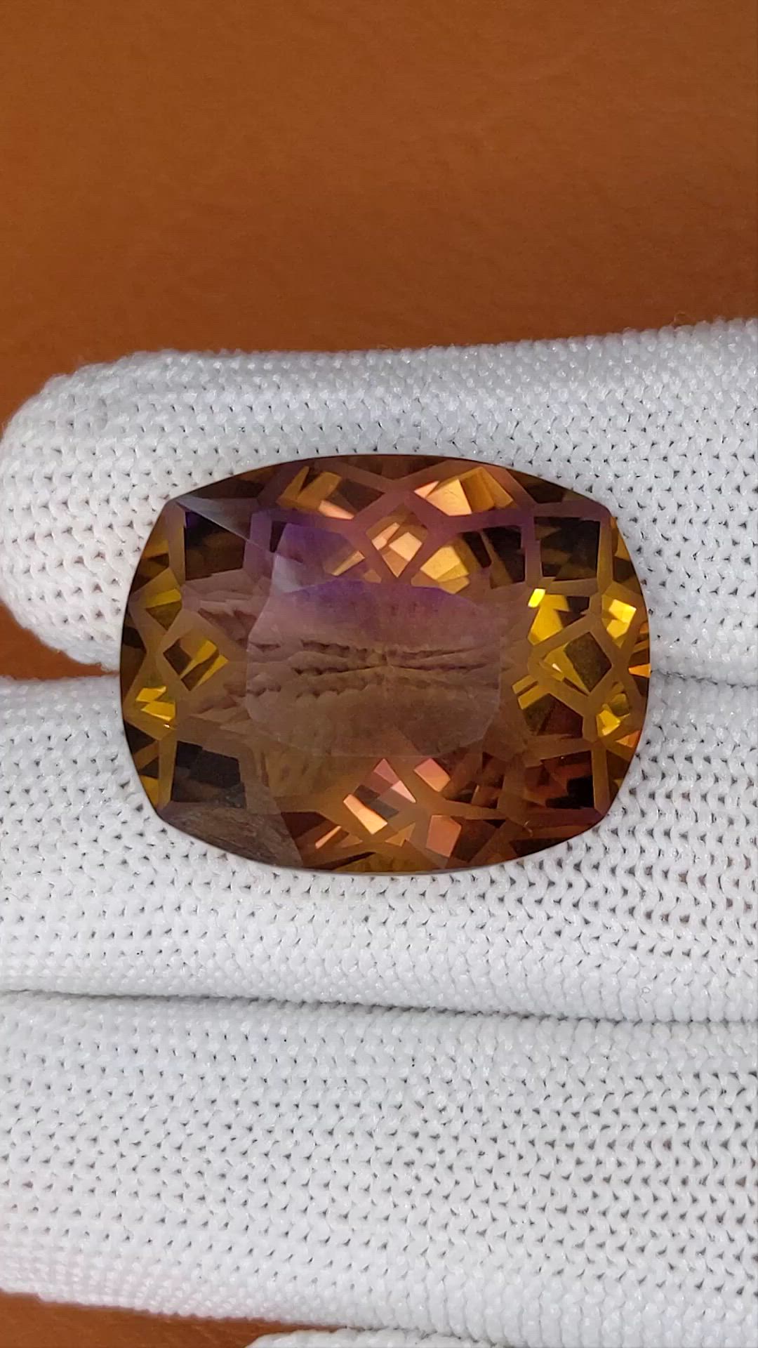 33.46 Ct. Bi Color Ametrine from Brazil Size Video