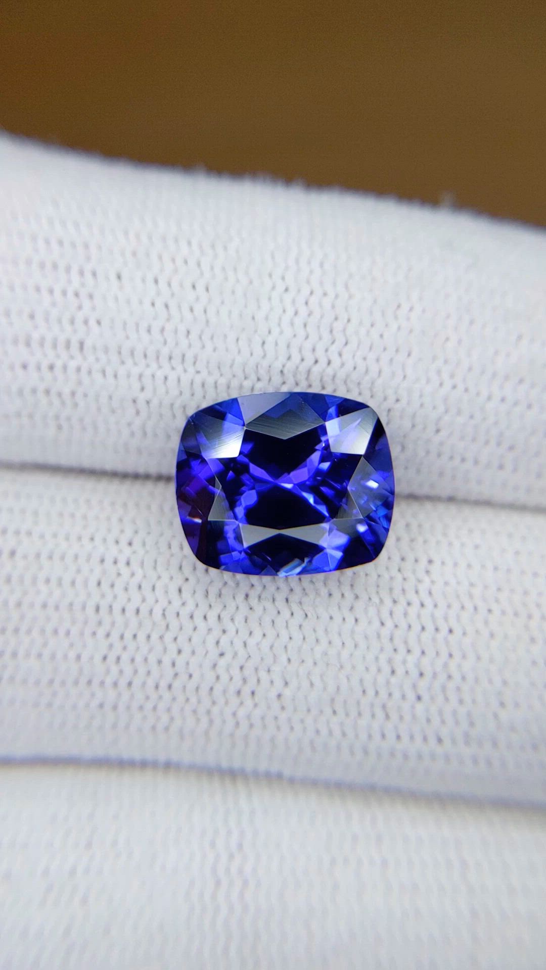 5.65 Ct. Blue Tanzanite from Tanzania Size Video