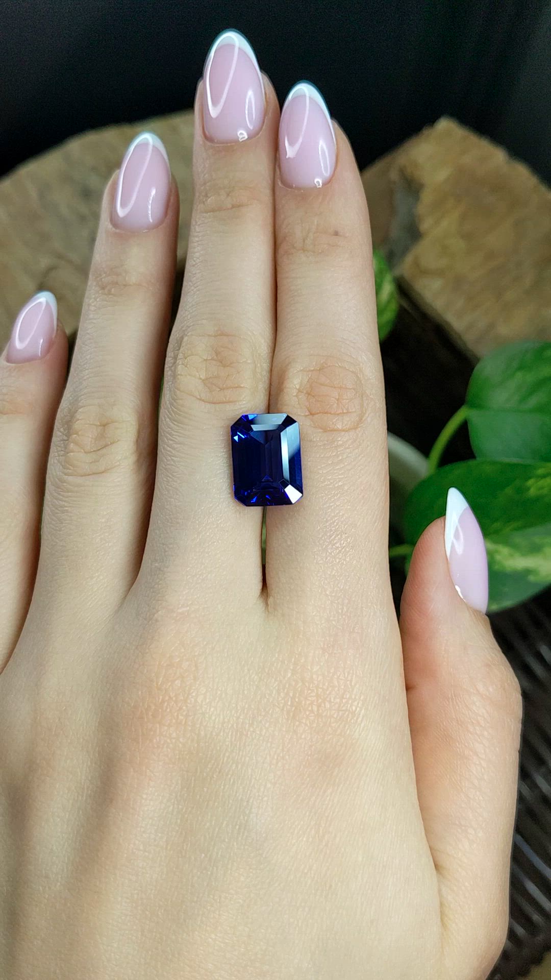 8.82 Ct. Blue Tanzanite from Tanzania Size Video