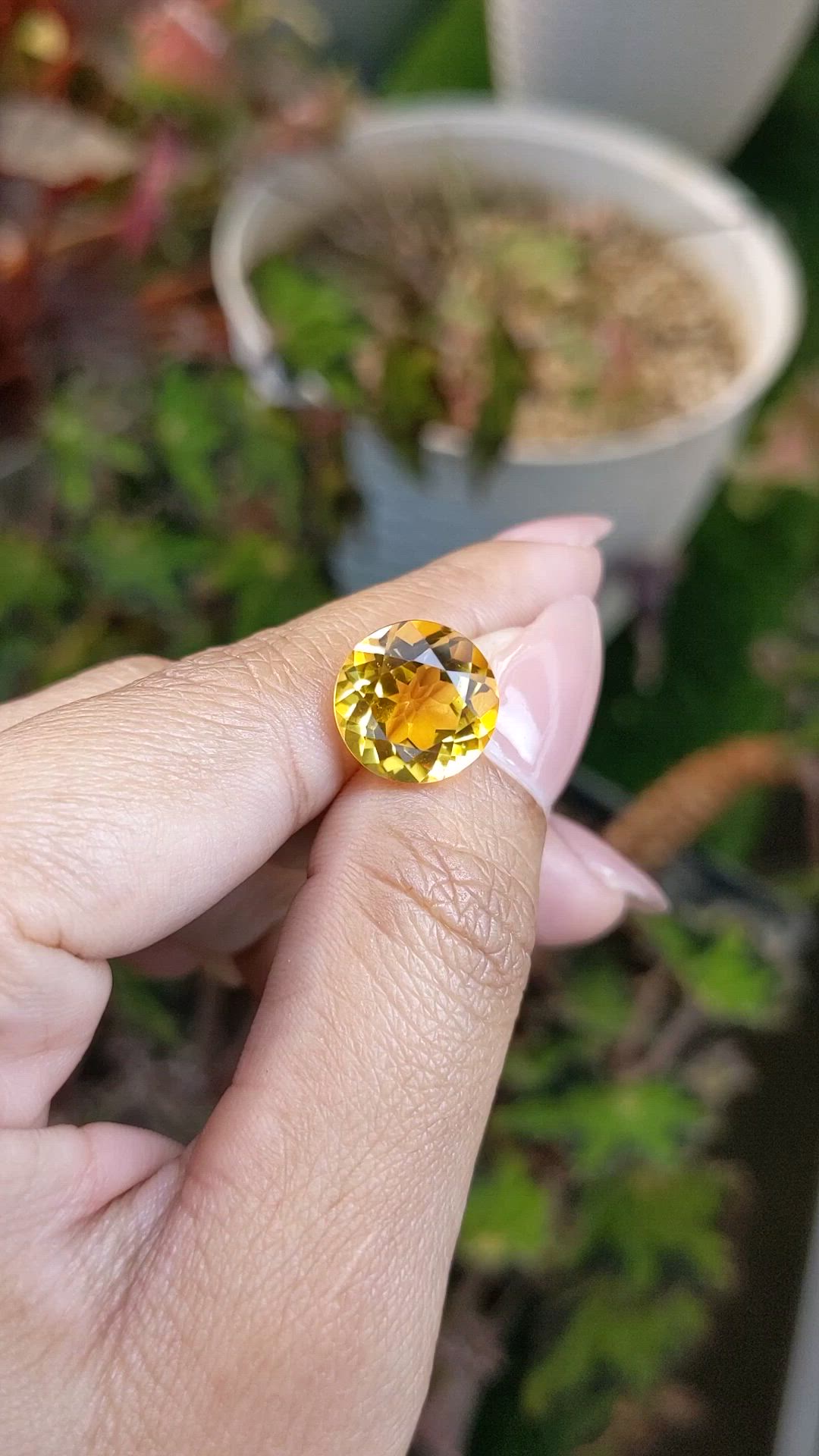5.84 Ct. Yellow Citrine from Brazil Size Video