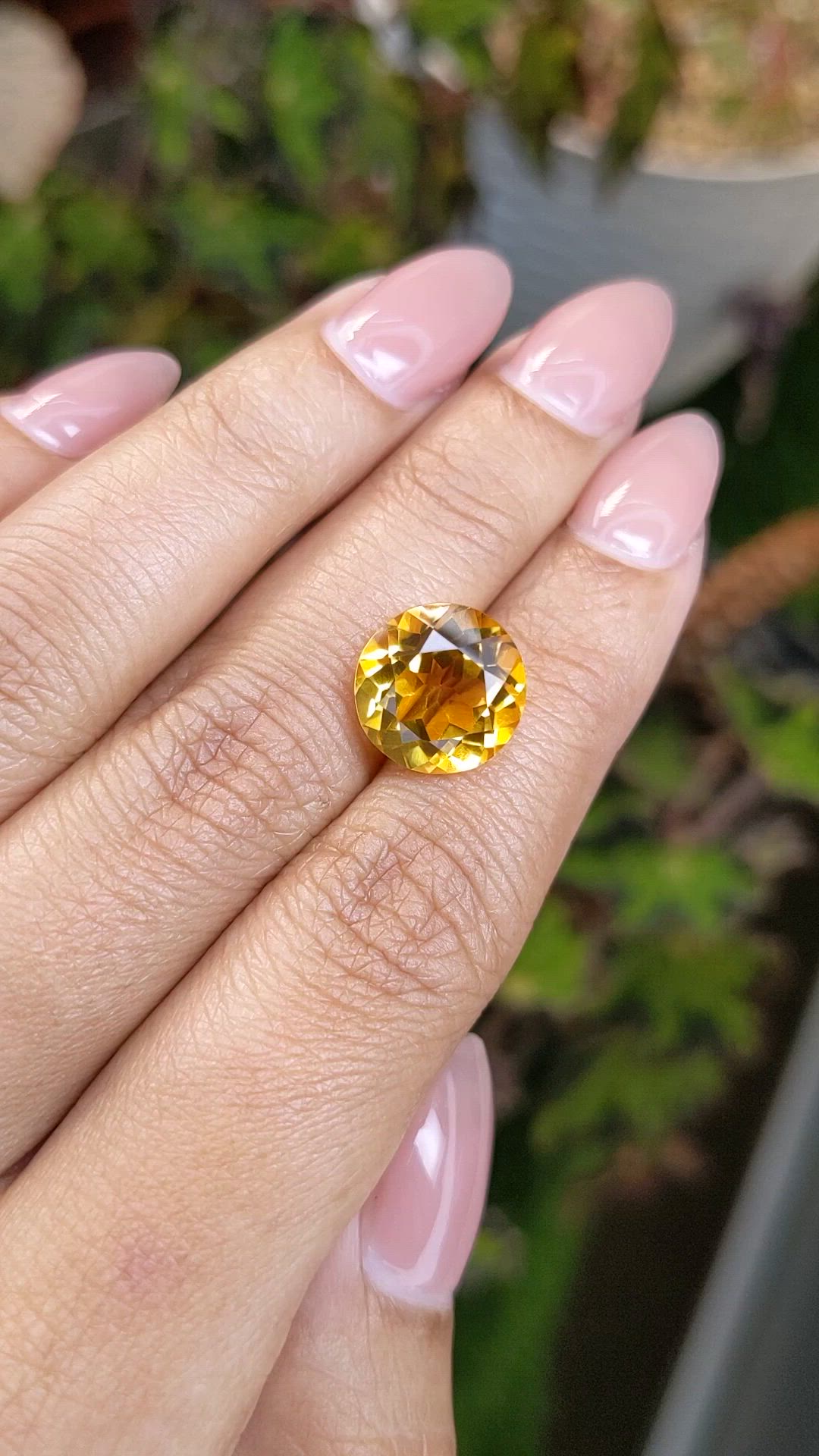 5.84 Ct. Yellow Citrine from Brazil Size Video