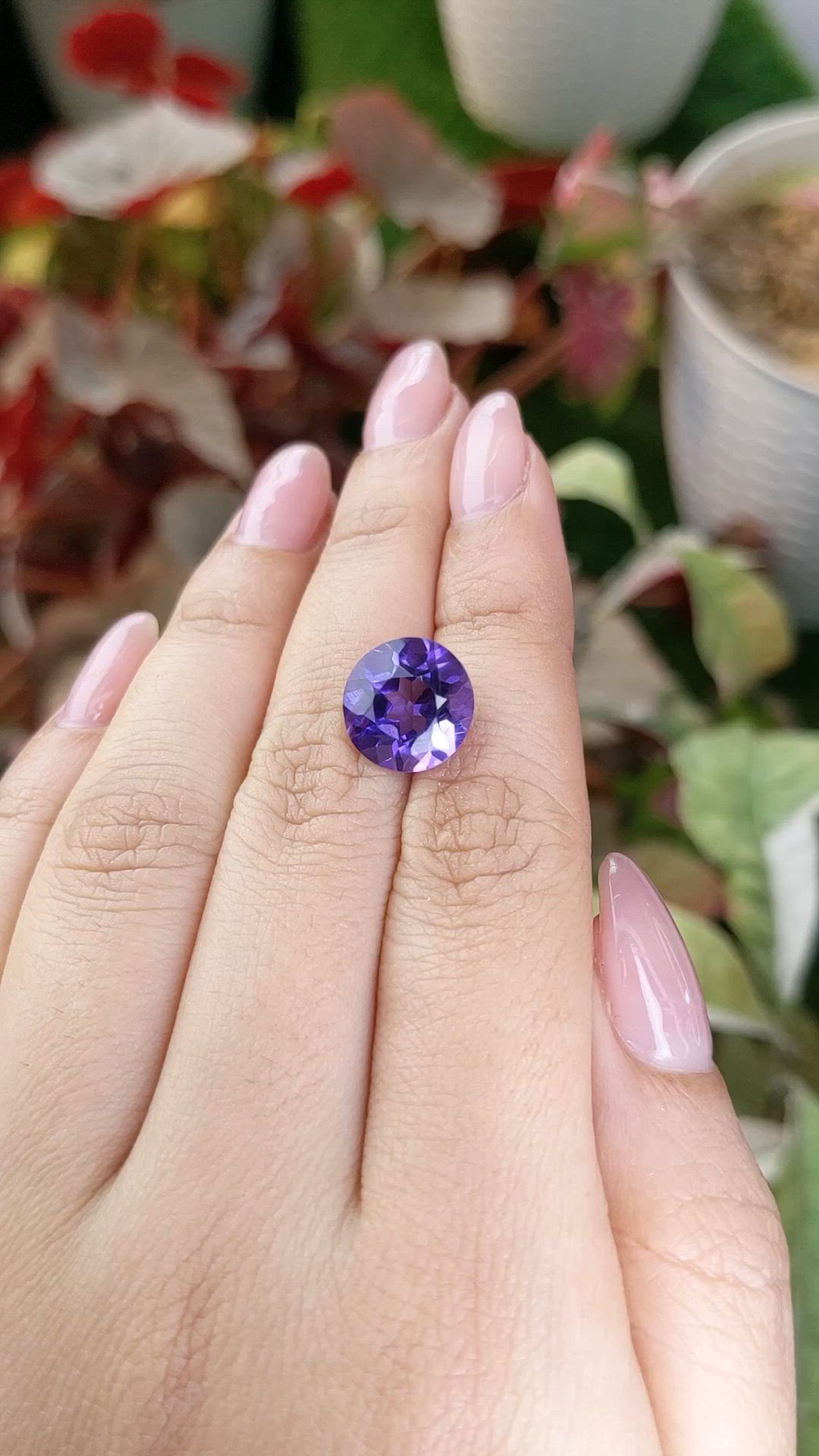 4.92 Ct. Purple Amethyst from Brazil Size Video