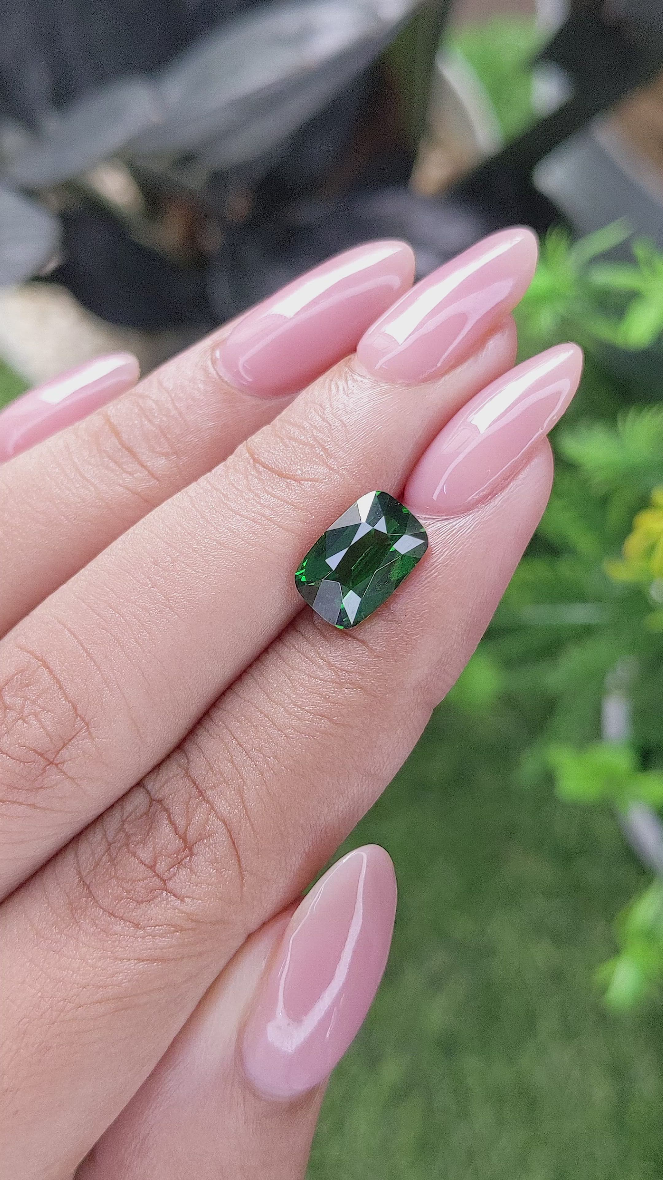 3.01 Ct. Tsavorite Garnet from Kenya Size Video