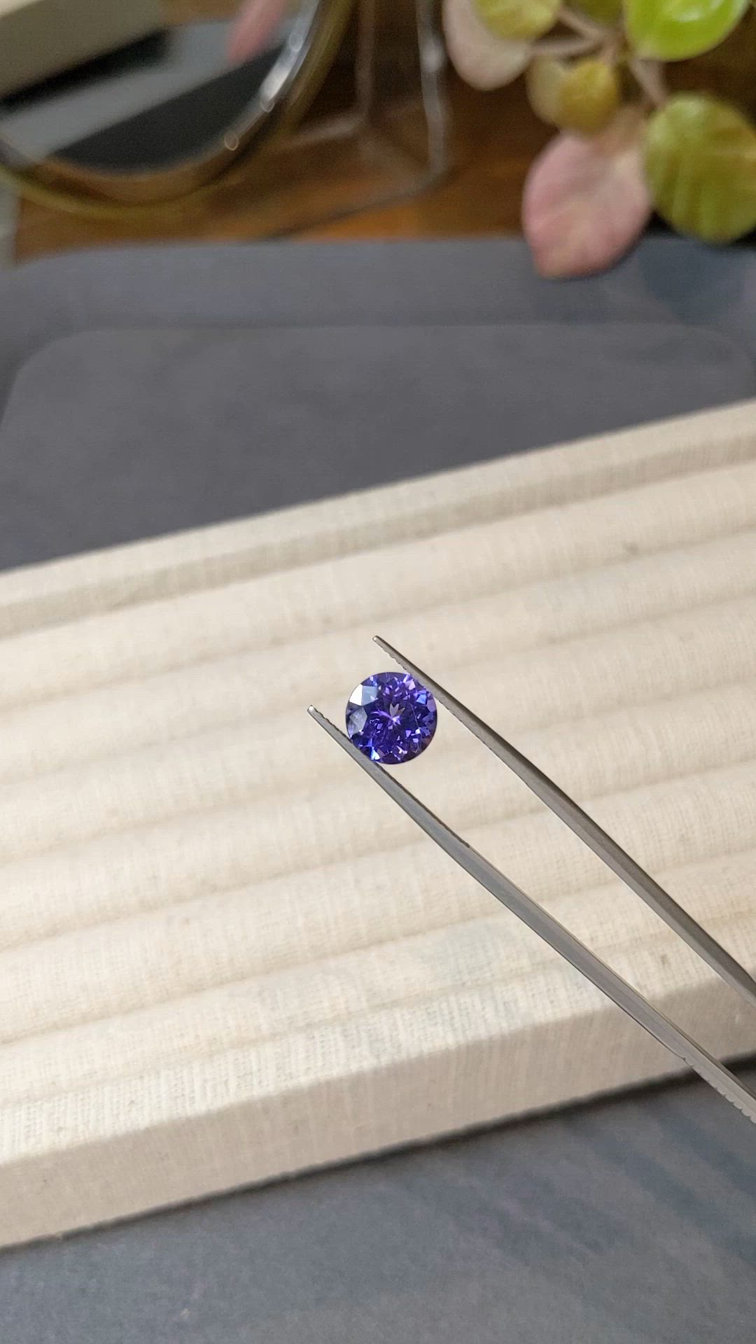 2.84 Ct. Violetish Blue Tanzanite from Tanzania Size Video