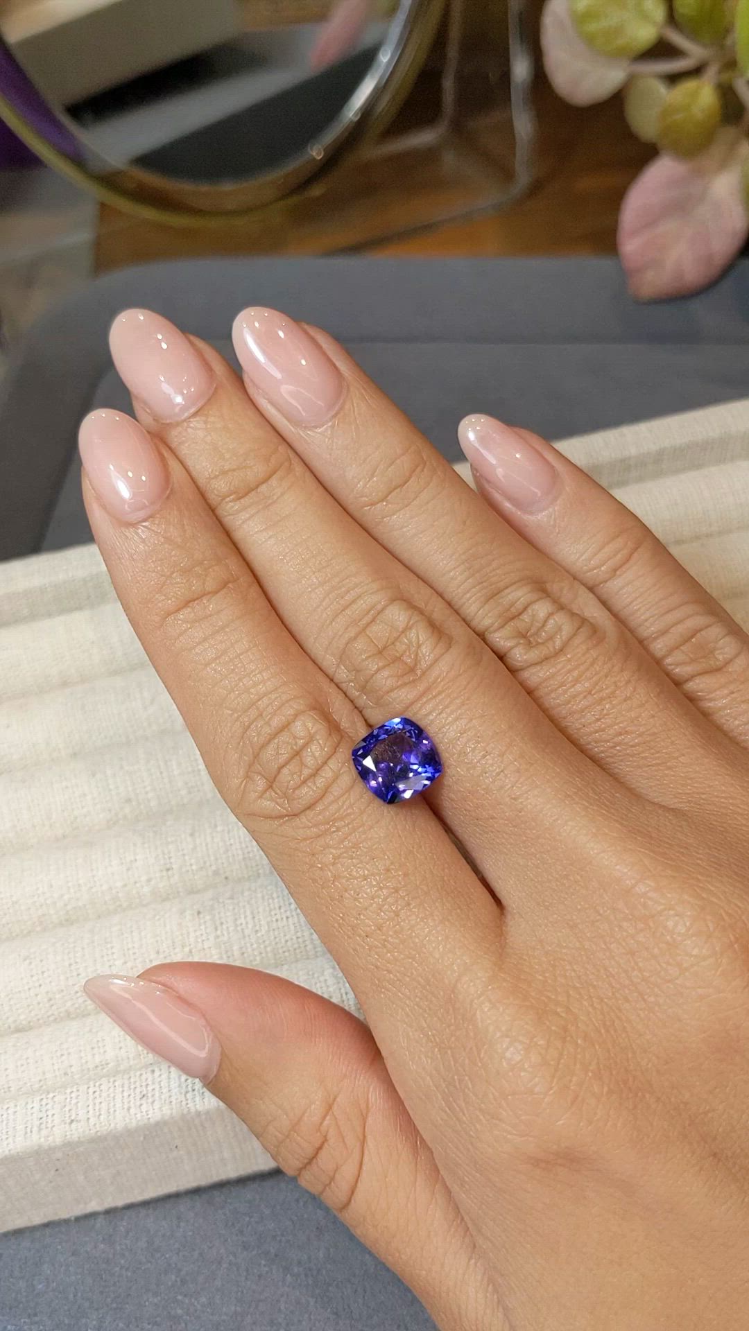 2.84 Ct. Violetish Blue Tanzanite from Tanzania Size Video