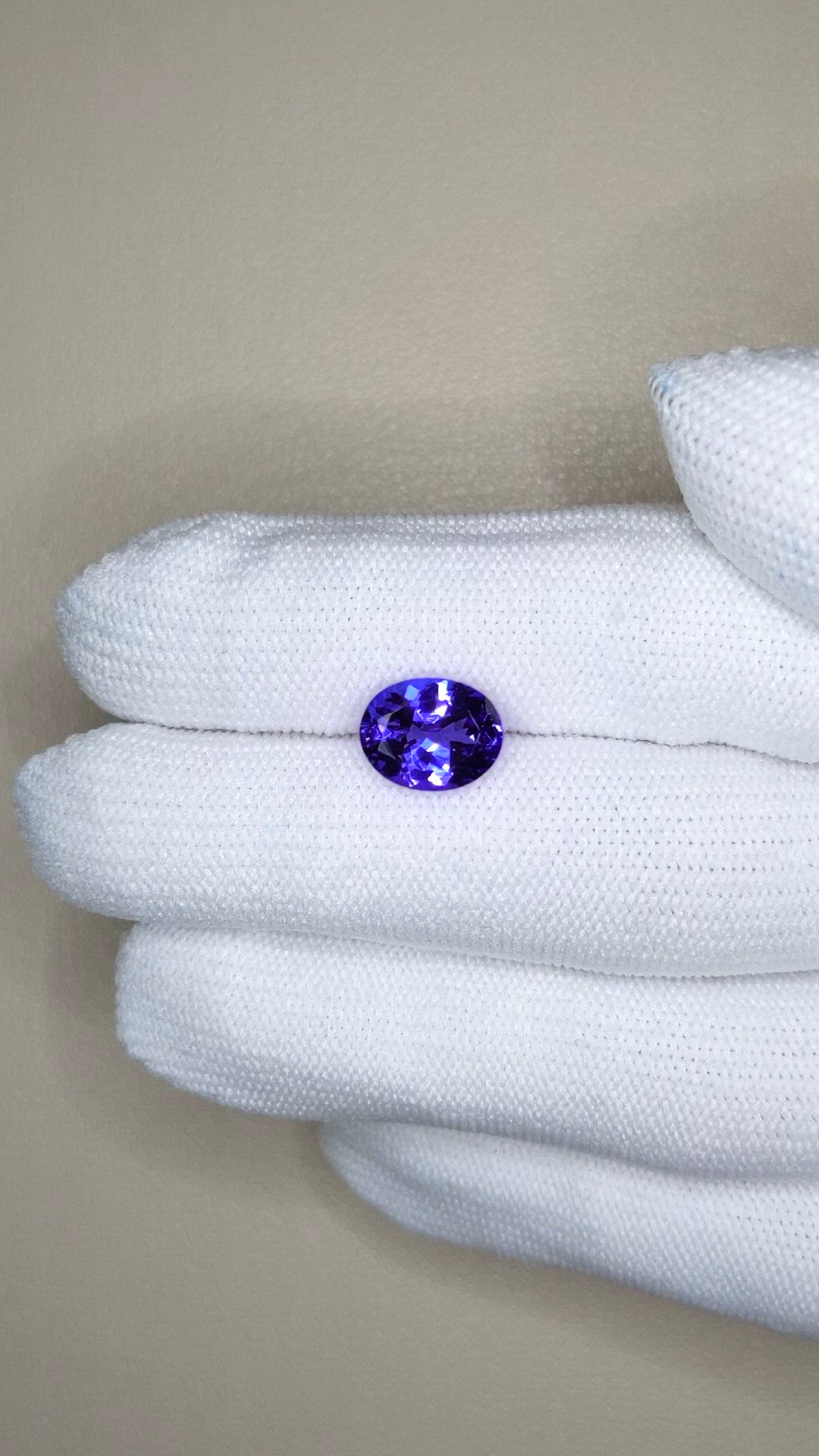 2.82 Ct. Violetish Blue Tanzanite from Tanzania Size Video