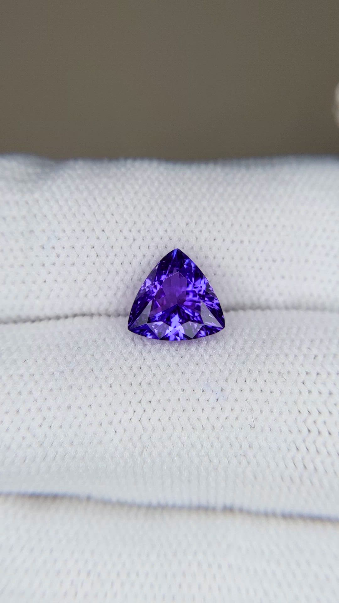 1.72 Ct. Violetish Blue Tanzanite from Tanzania Size Video