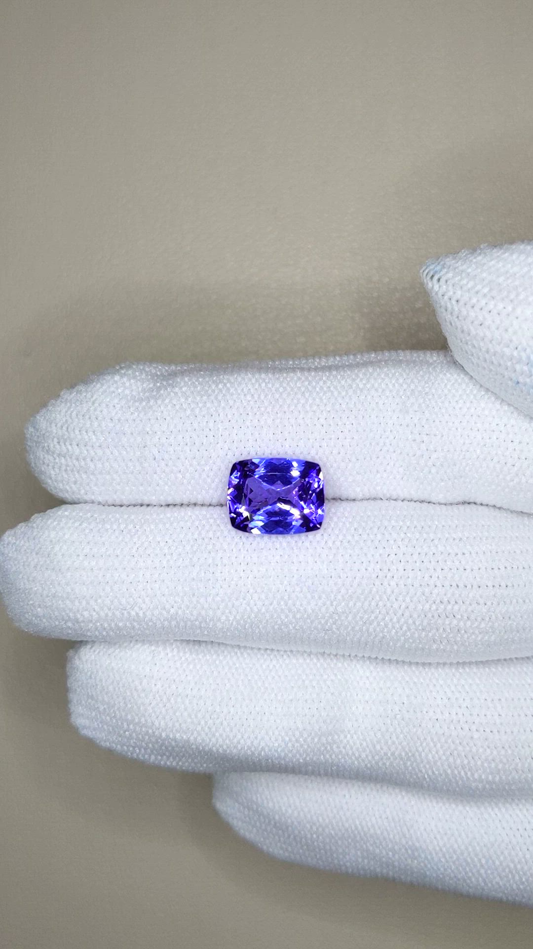 3.09 Ct. Violetish Blue Tanzanite from Tanzania Size Video