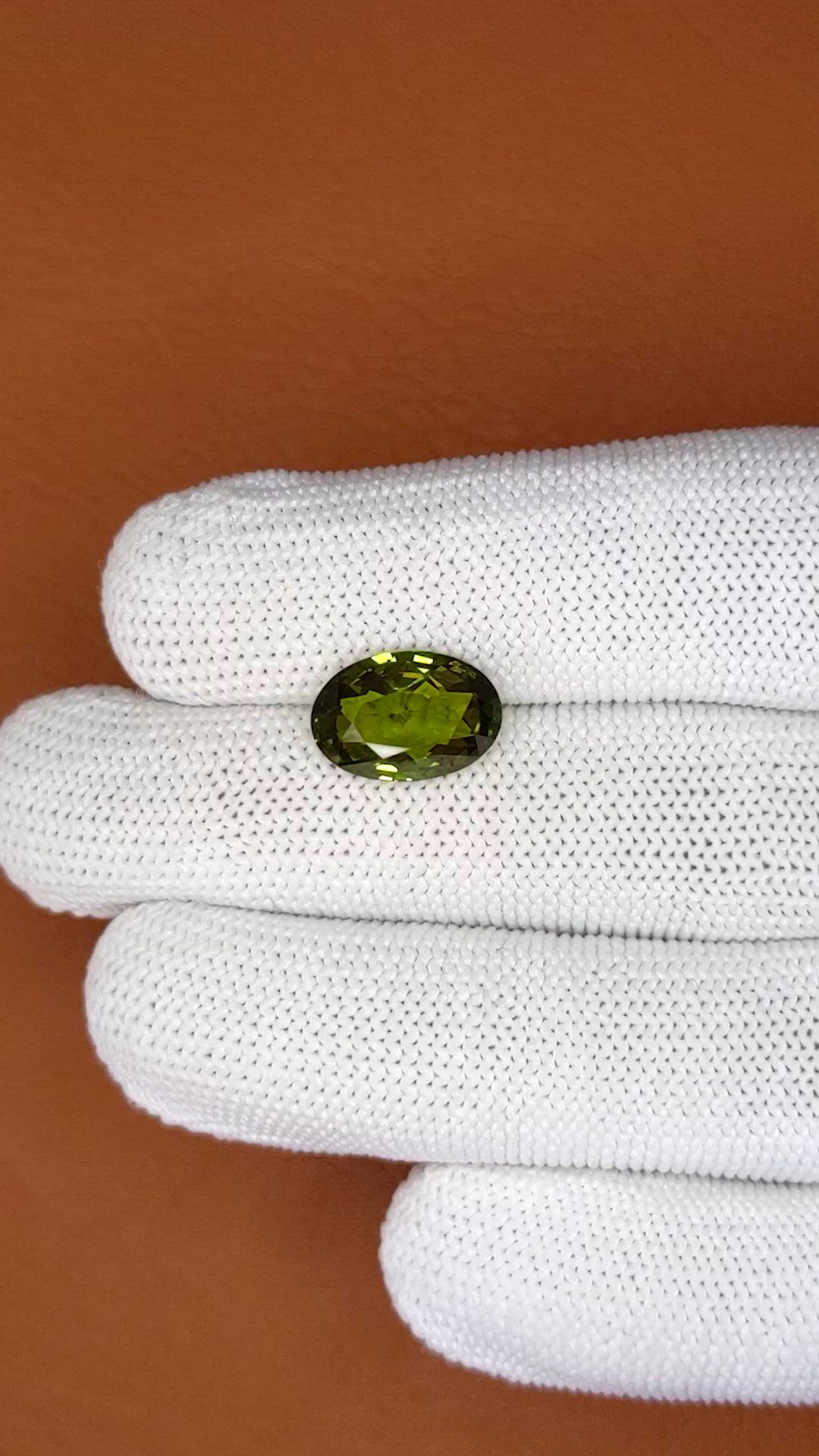 5.01 Ct. Yellowish Green Chrysoberyl from Ceylon (Sri Lanka) Size Video