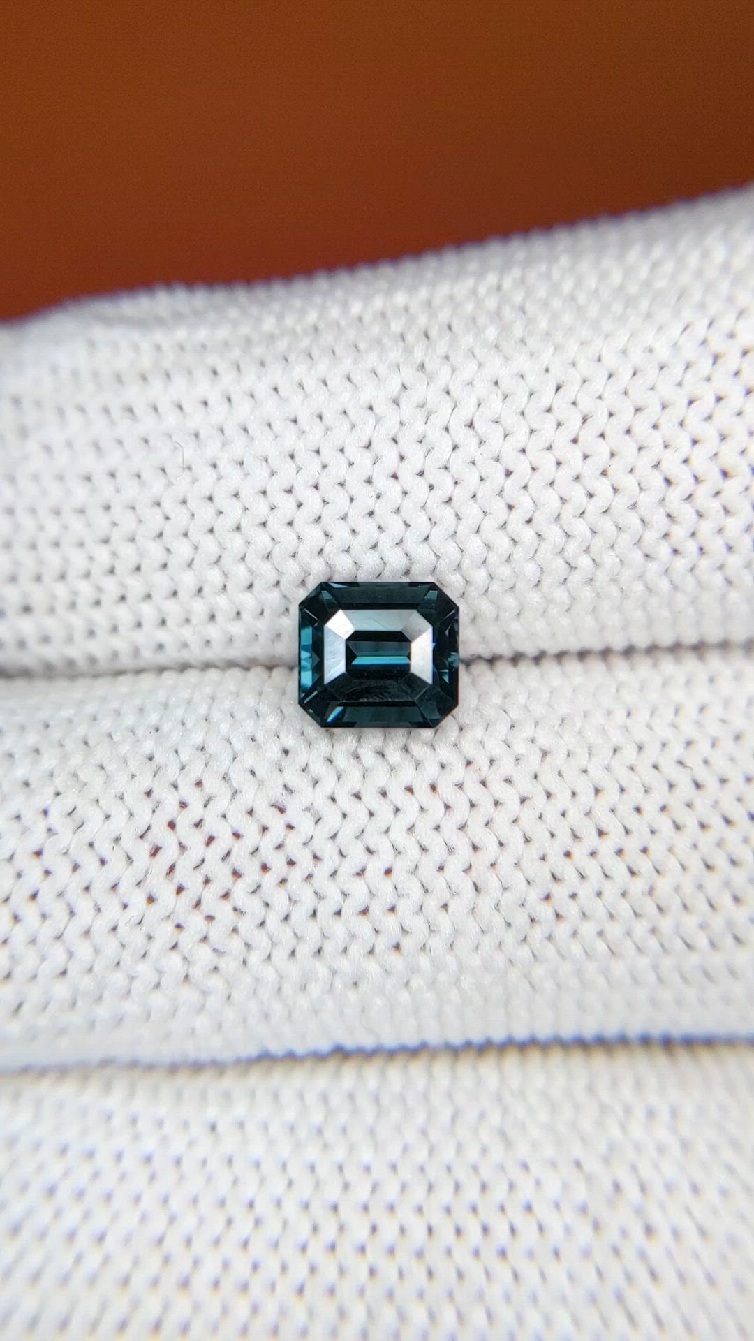 1.39 Ct. Greenish Blue Spinel from Ceylon (Sri Lanka) Size Video