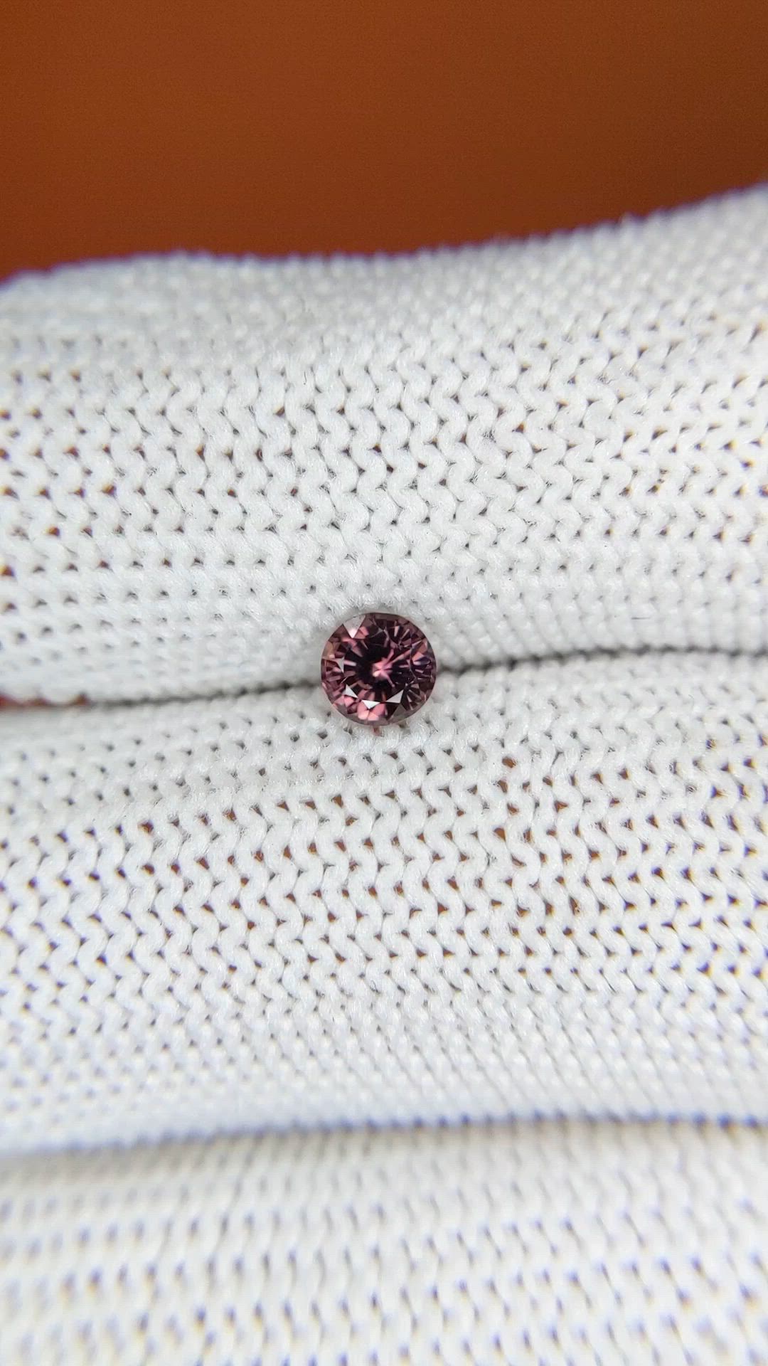 0.50 Ct. Pink Spinel from Ceylon (Sri Lanka) Size Video