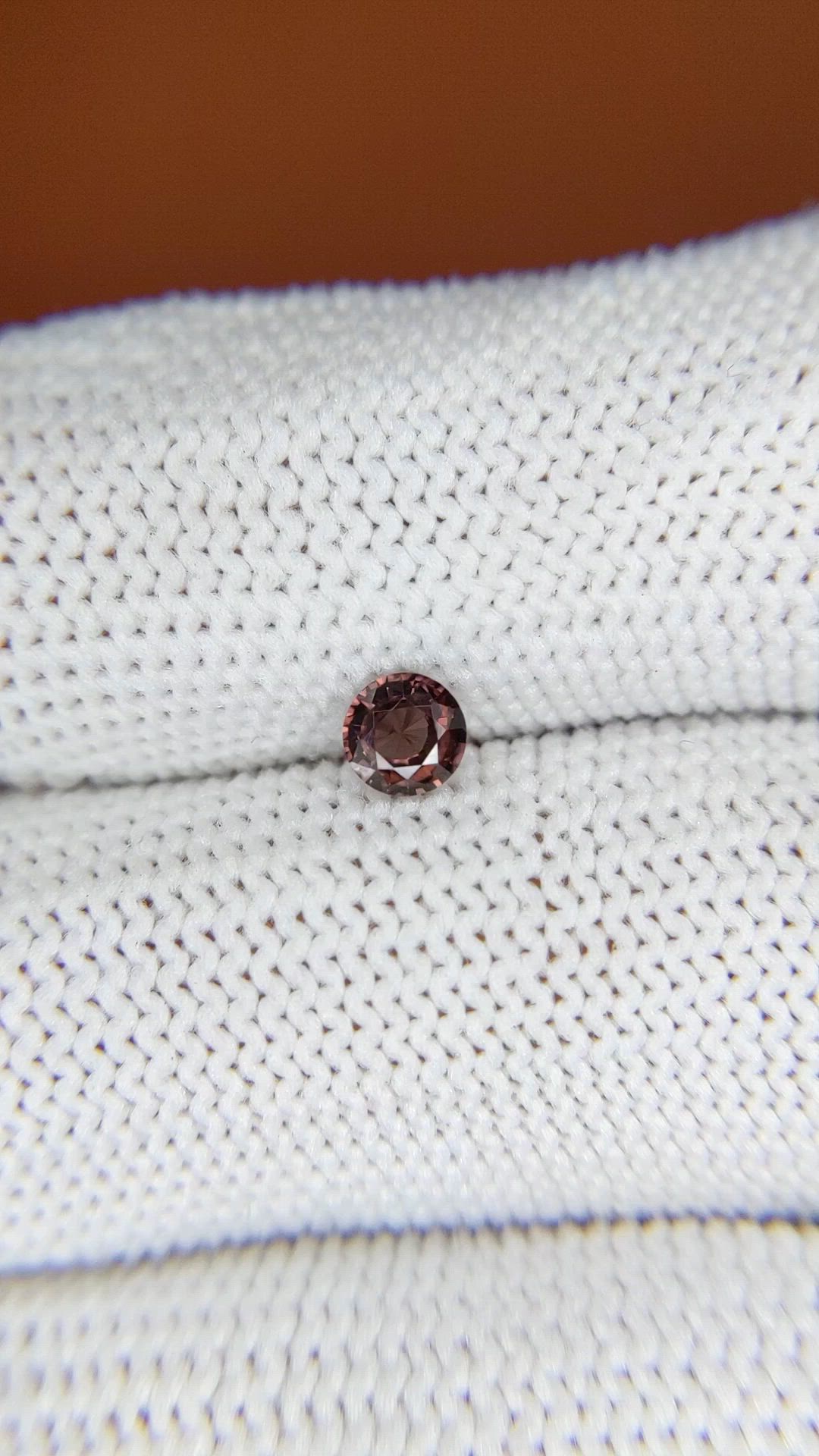0.40 Ct. Purplish Pink Spinel from Ceylon (Sri Lanka) Size Video