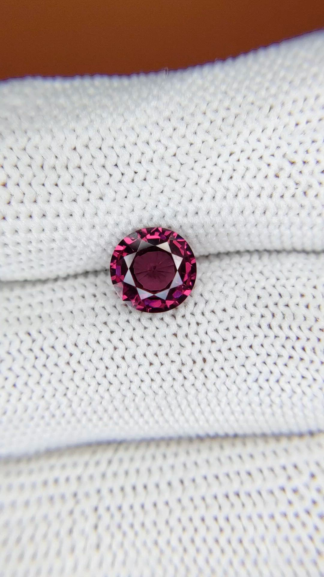 1.84 Ct. Purplish Pink Rhodolite Garnet from Ceylon (Sri Lanka) Size Video