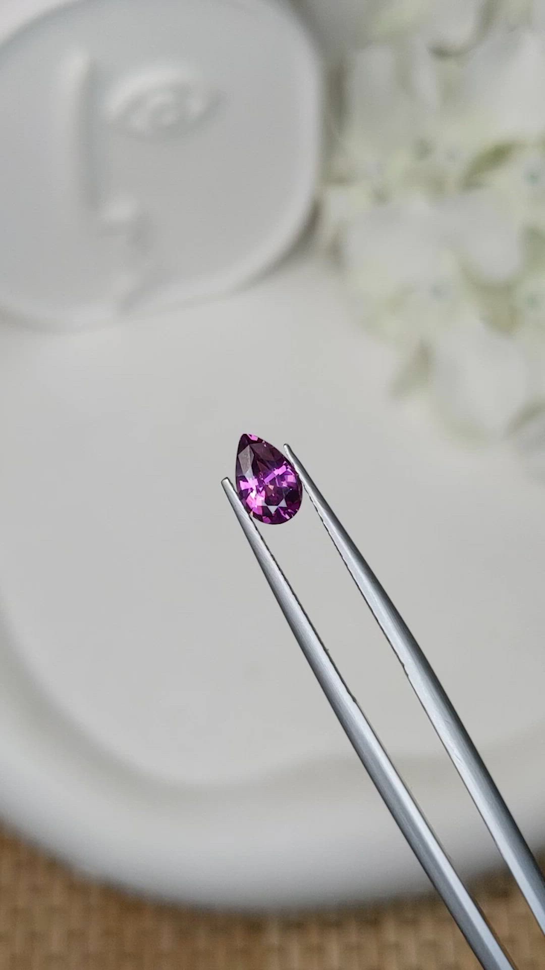 0.85 Ct. Pinkish Purple Rhodolite Garnet from Ceylon (Sri Lanka) Size Video