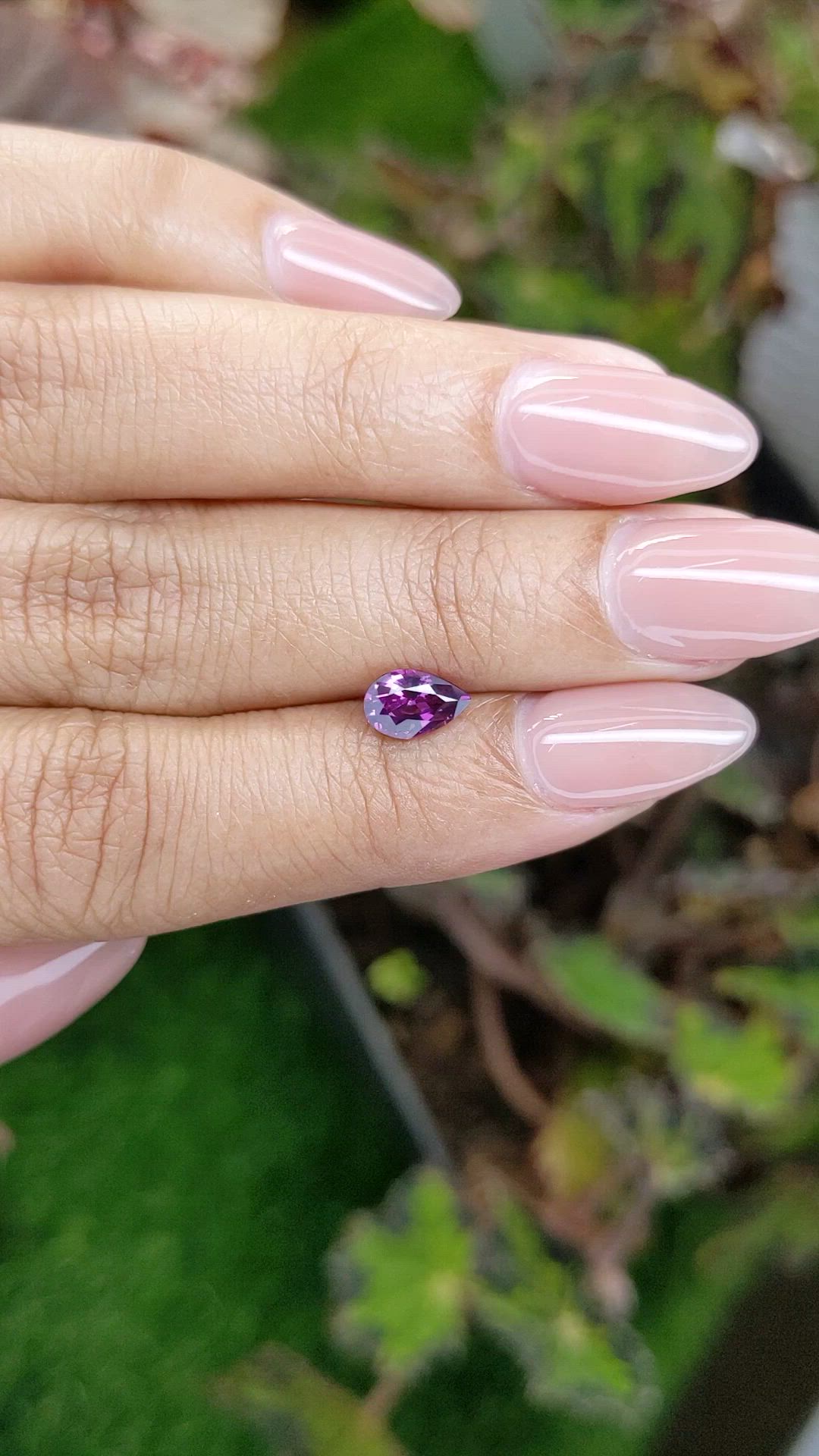 0.85 Ct. Pinkish Purple Rhodolite Garnet from Ceylon (Sri Lanka) Size Video