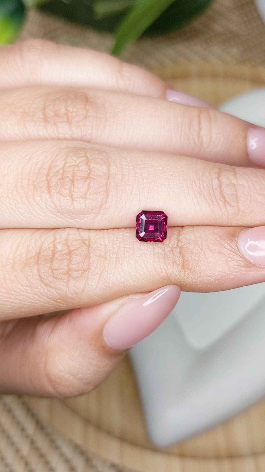 1.26 Ct. Pinkish Purple Rhodolite Garnet from Ceylon (Sri Lanka) Size Video